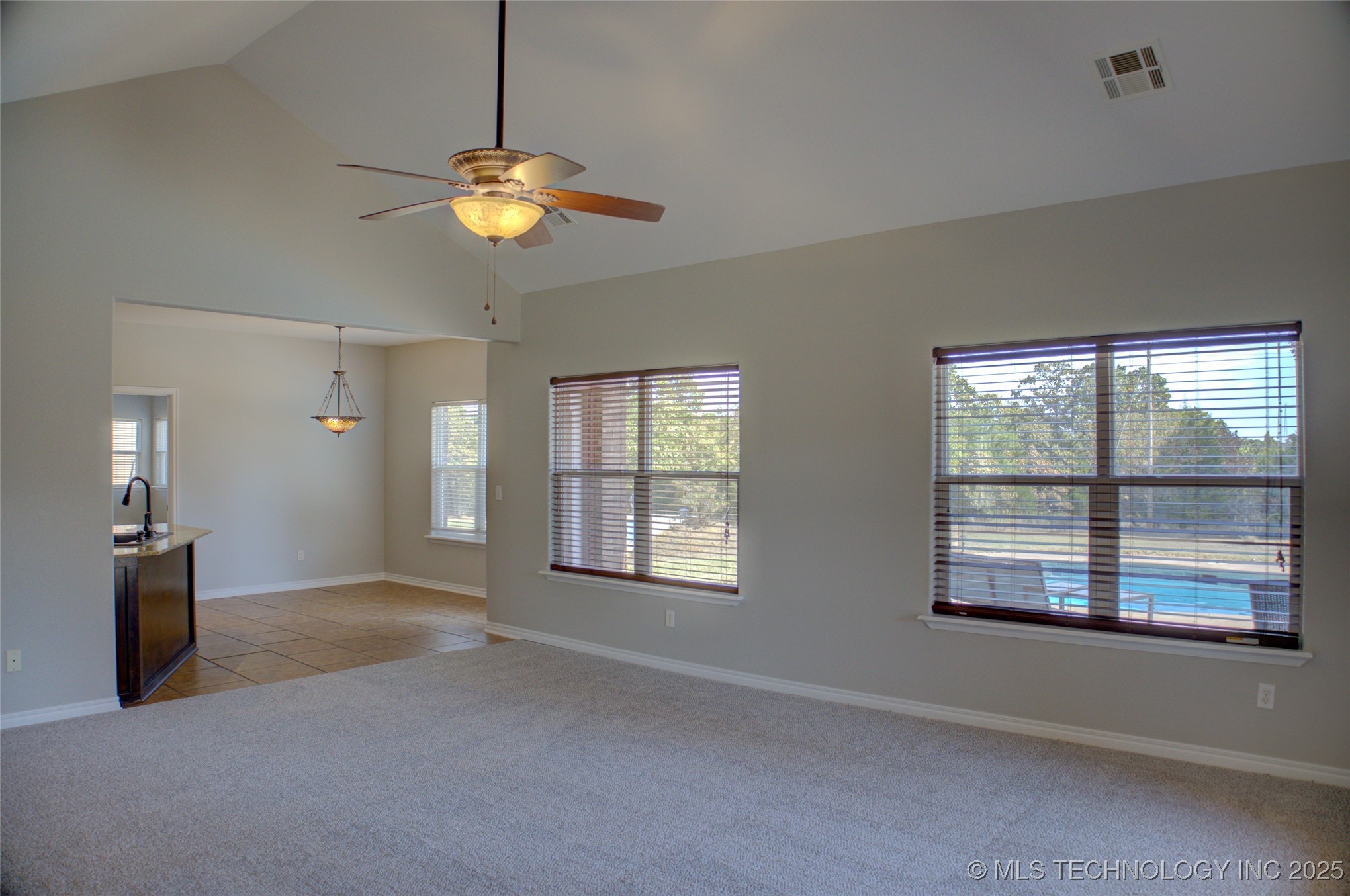 2365 S 361st West Avenue Property Photo 15