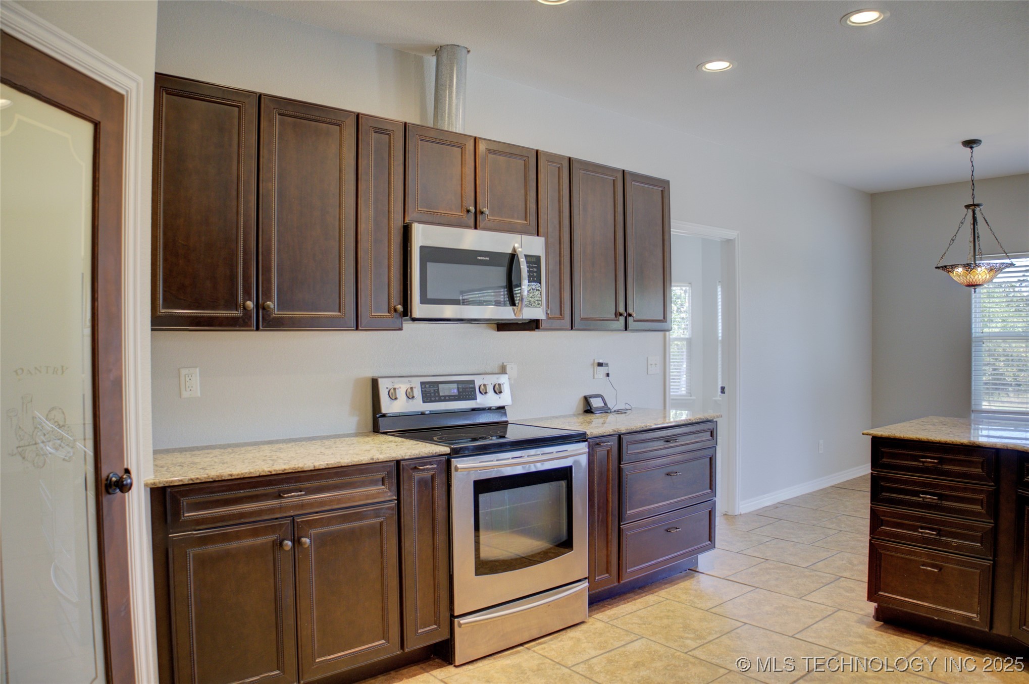 2365 S 361st West Avenue Property Photo 24