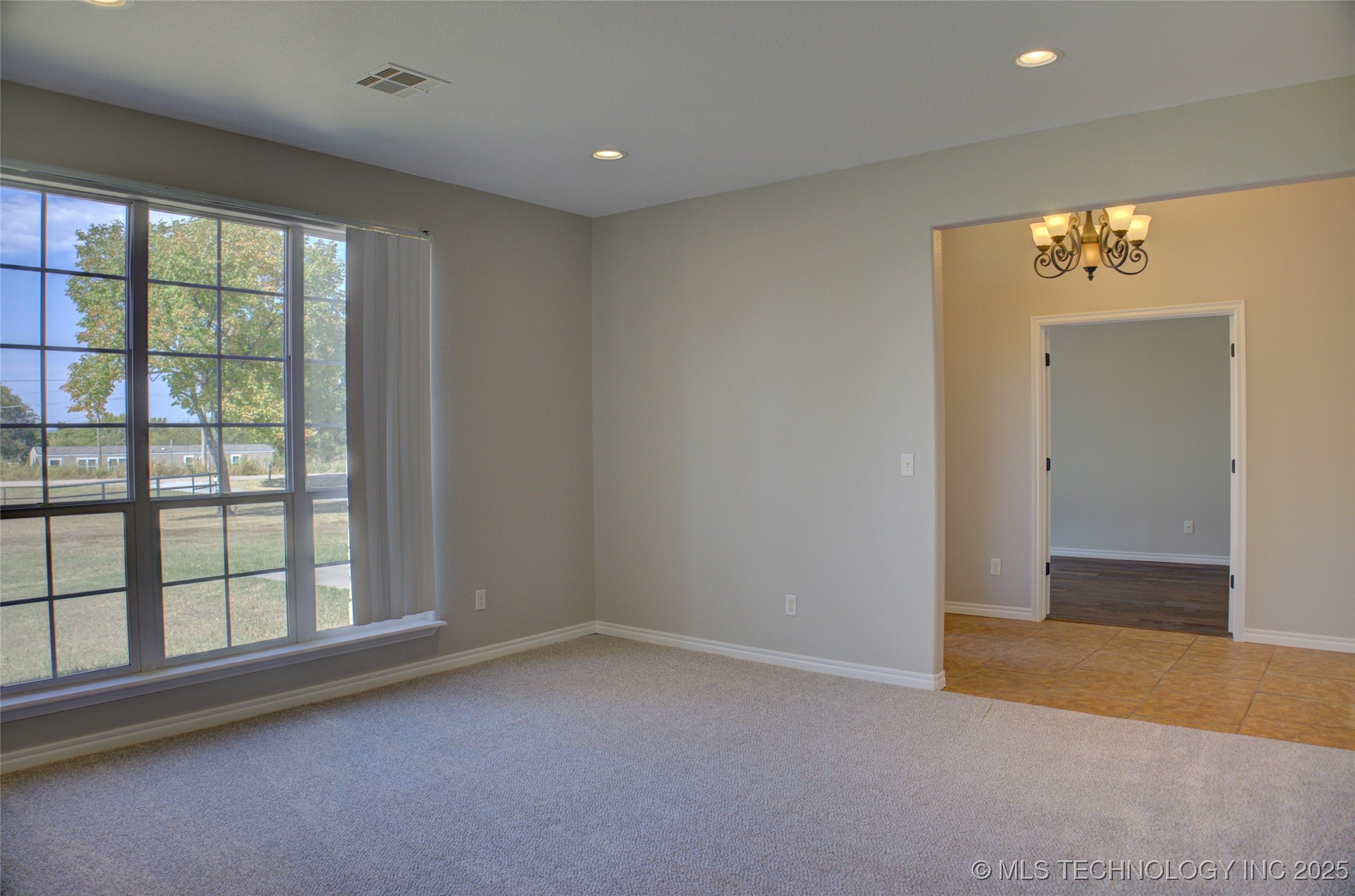 2365 S 361st West Avenue Property Photo 31