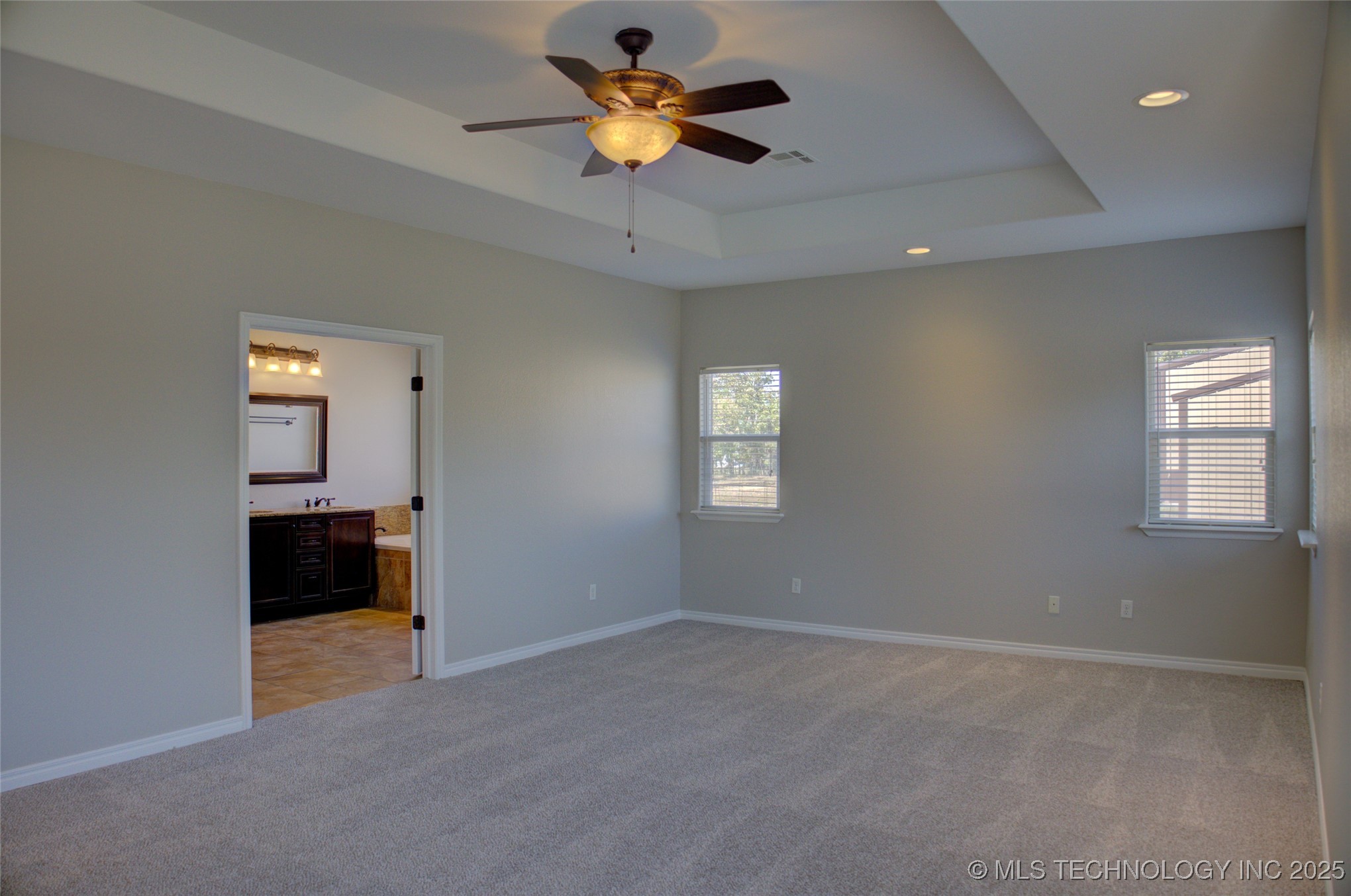 2365 S 361st West Avenue Property Photo 38