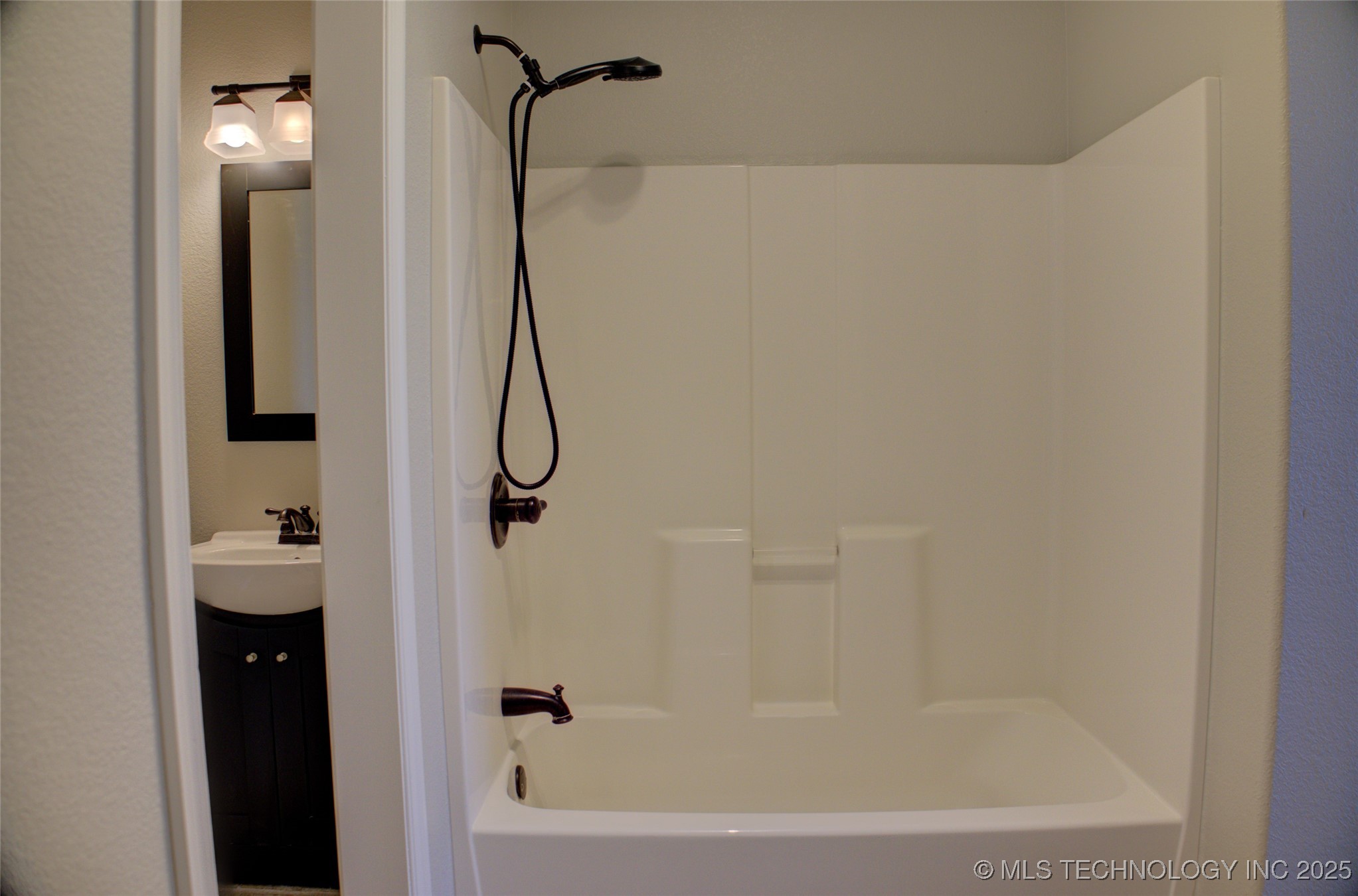 2365 S 361st West Avenue Property Photo 52