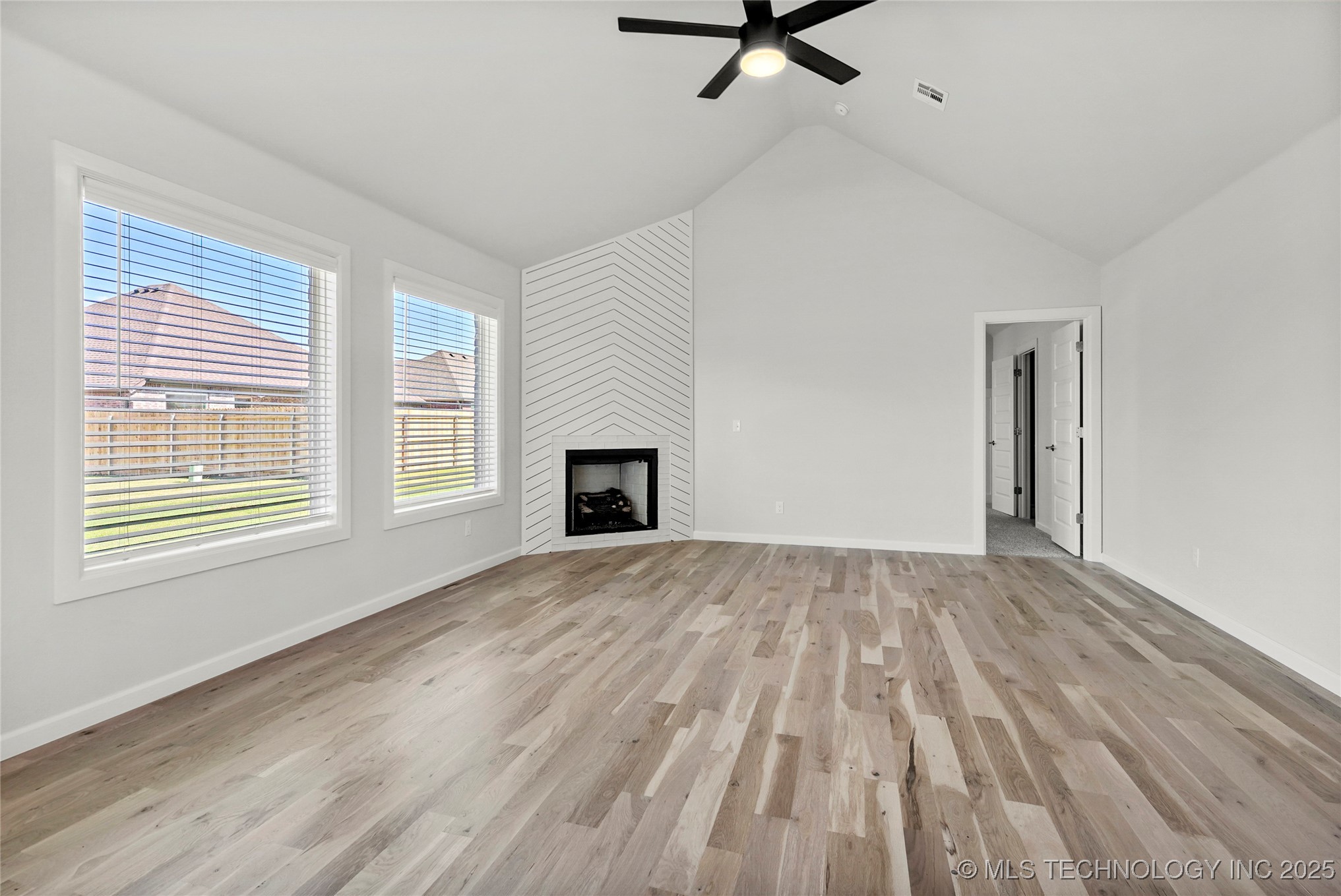 23171 E 106th Place S Property Photo 5