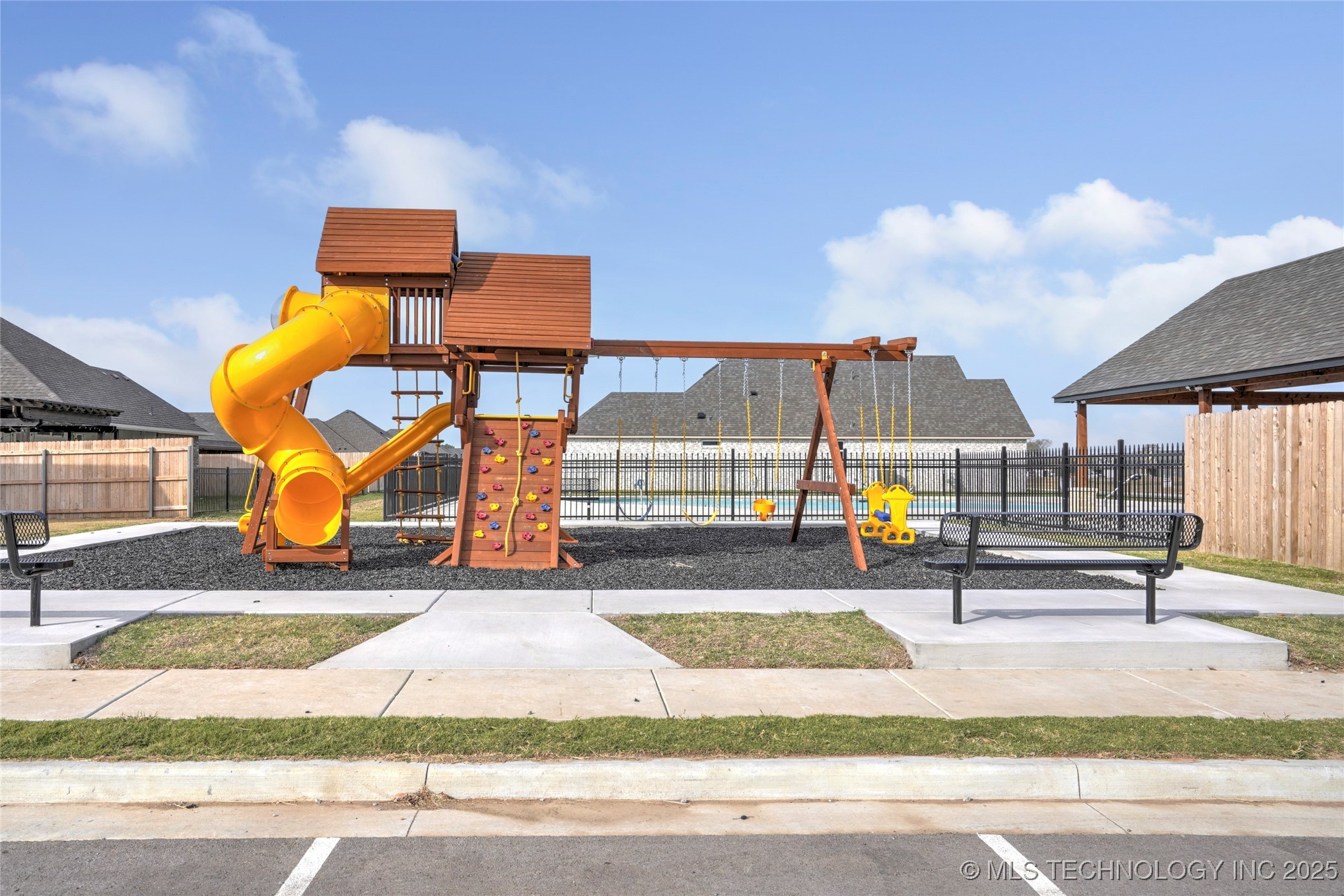 23171 E 106th Place S Property Photo 27