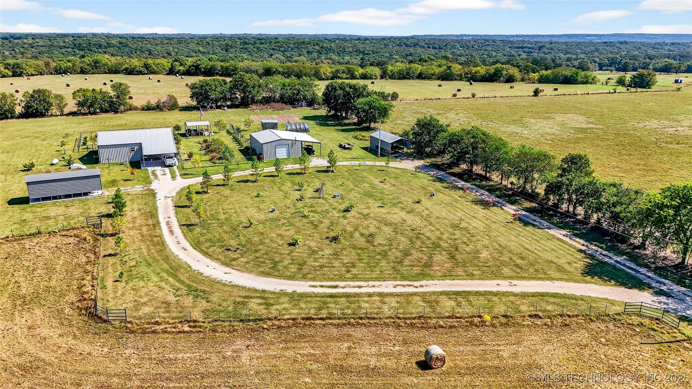 16980 Hayes Road Property Photo 5