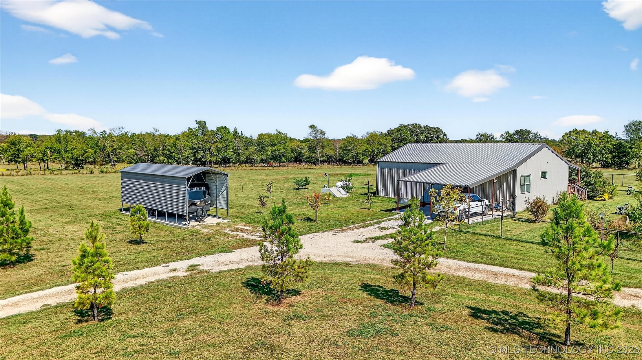 16980 Hayes Road Property Photo 6