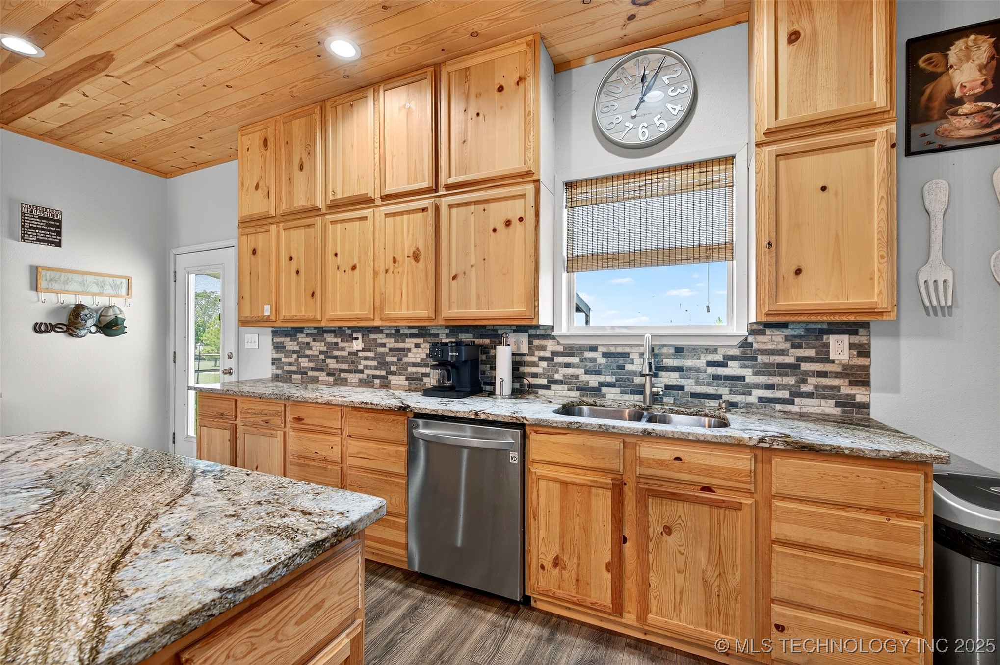 16980 Hayes Road Property Photo 24