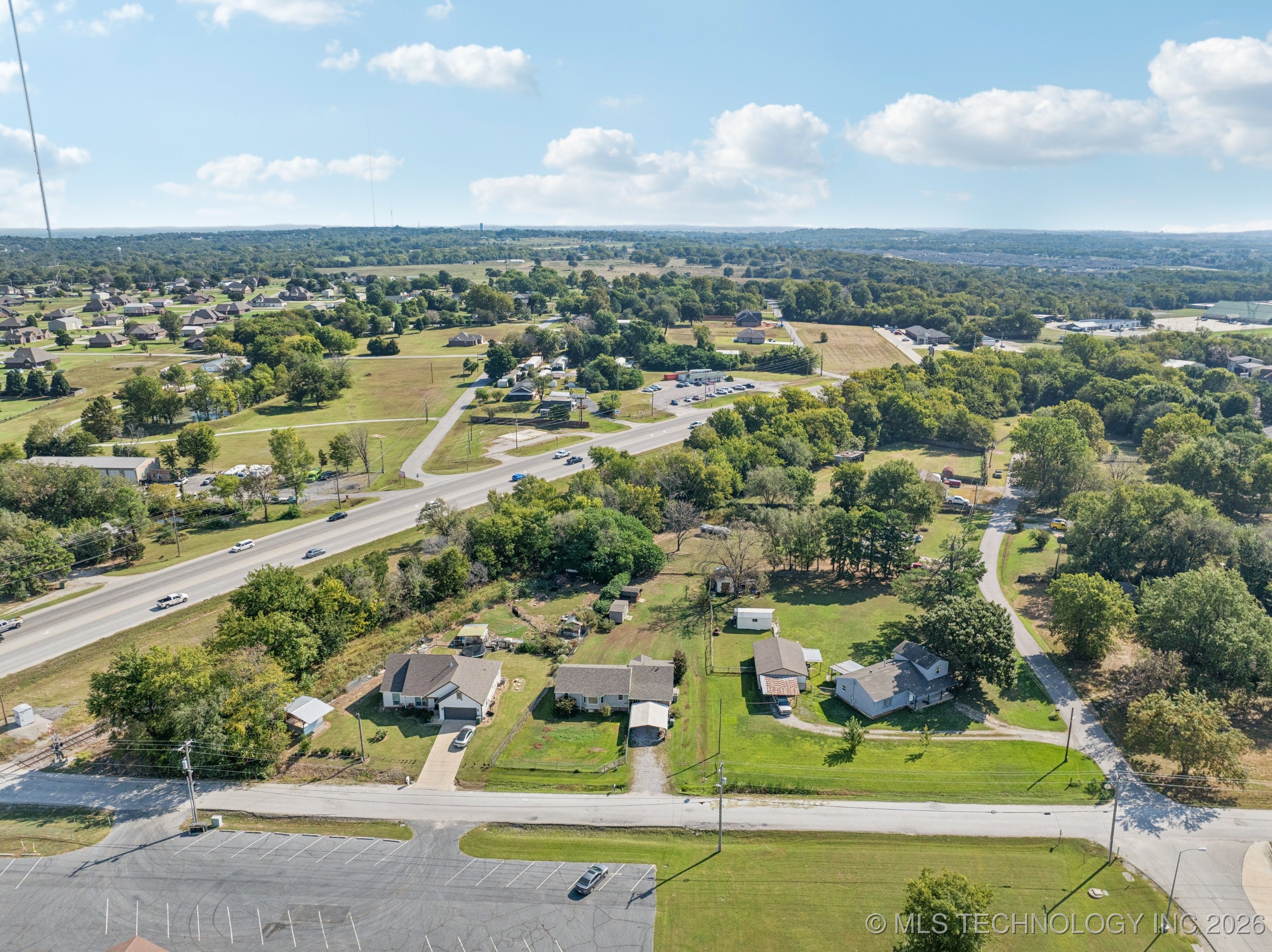 10459 S 257th East Avenue Property Photo 30