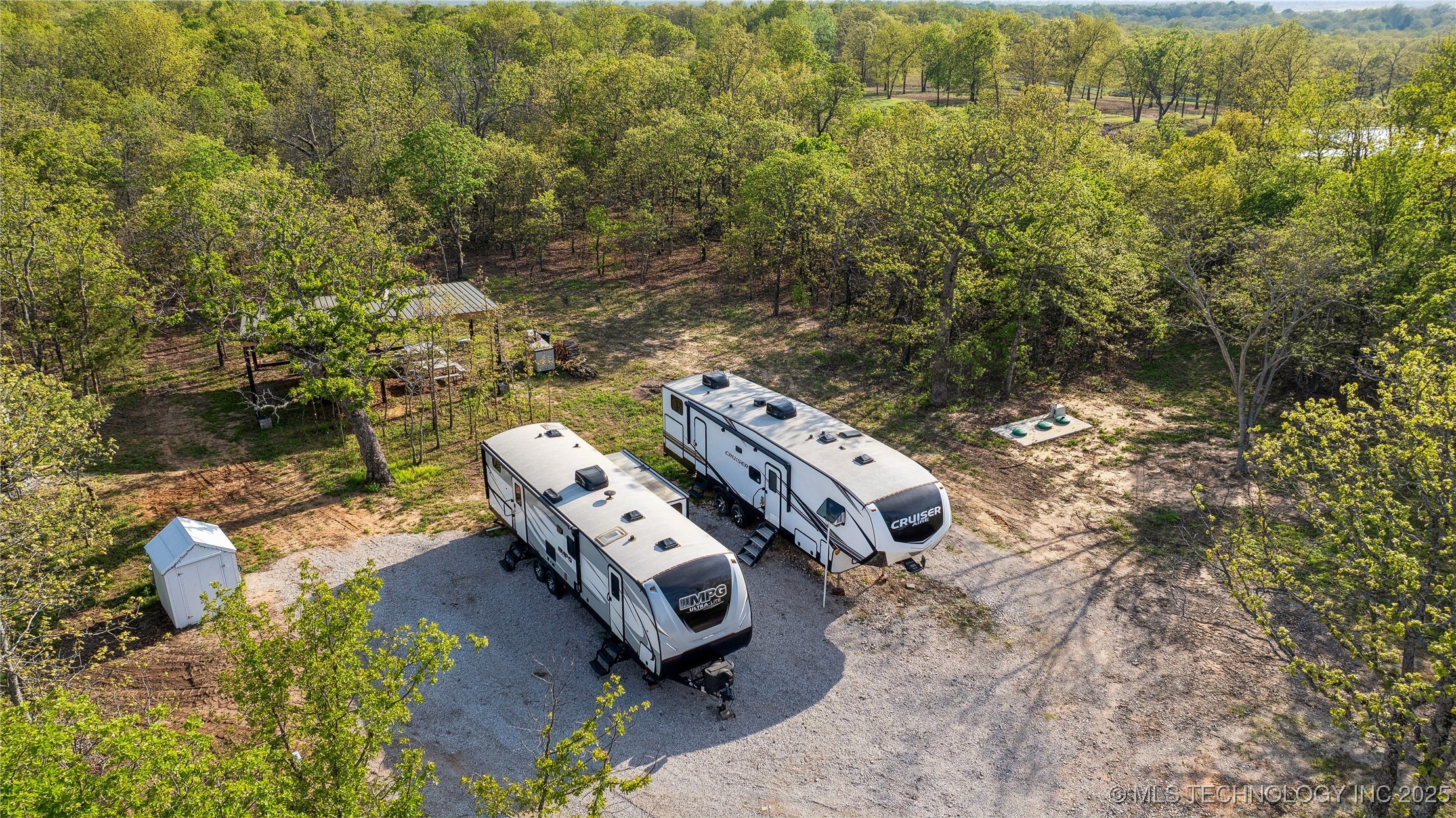 32380 W Old Highway 33 Road Property Photo 5