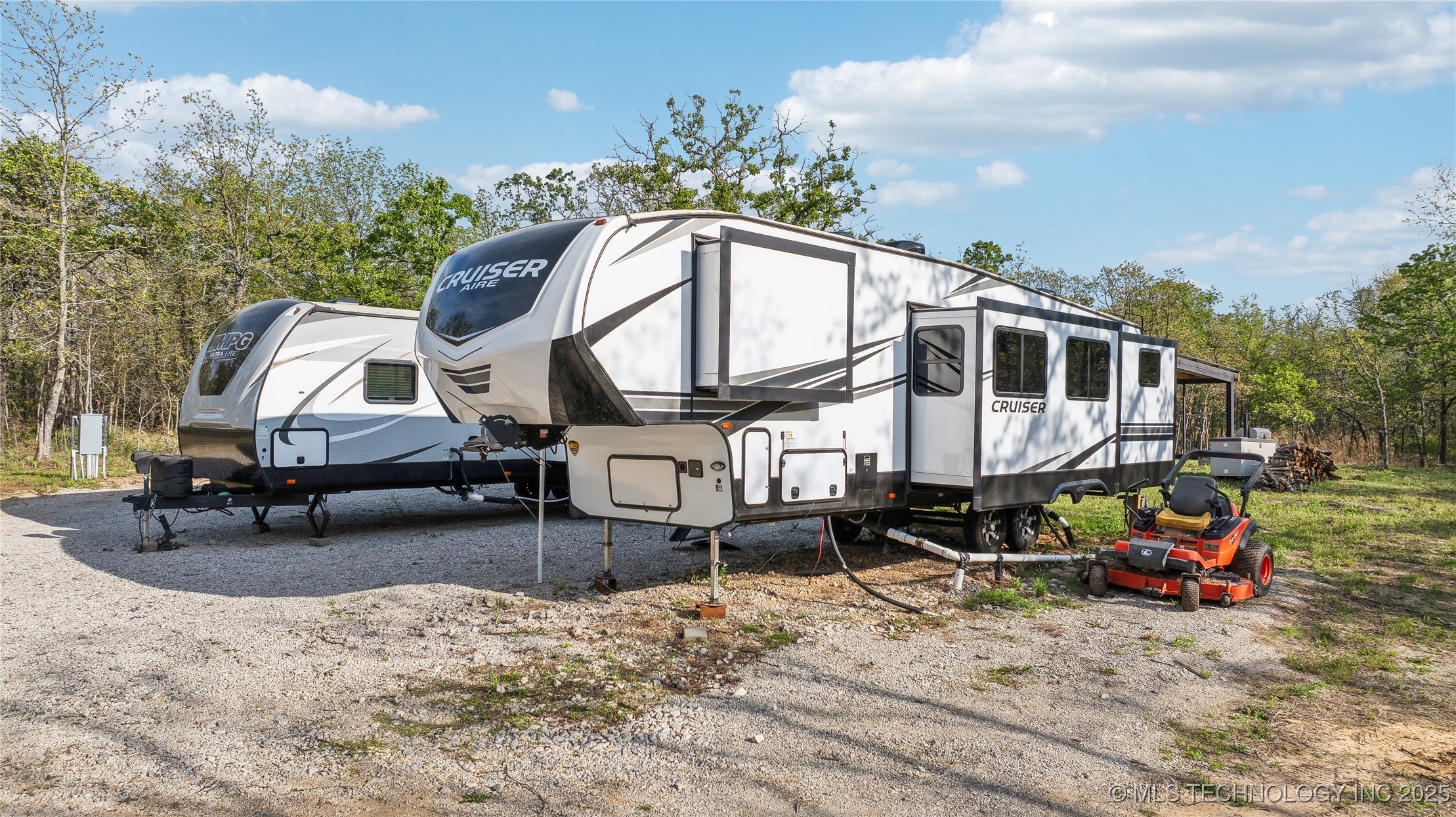 32380 W Old Highway 33 Road Property Photo 10