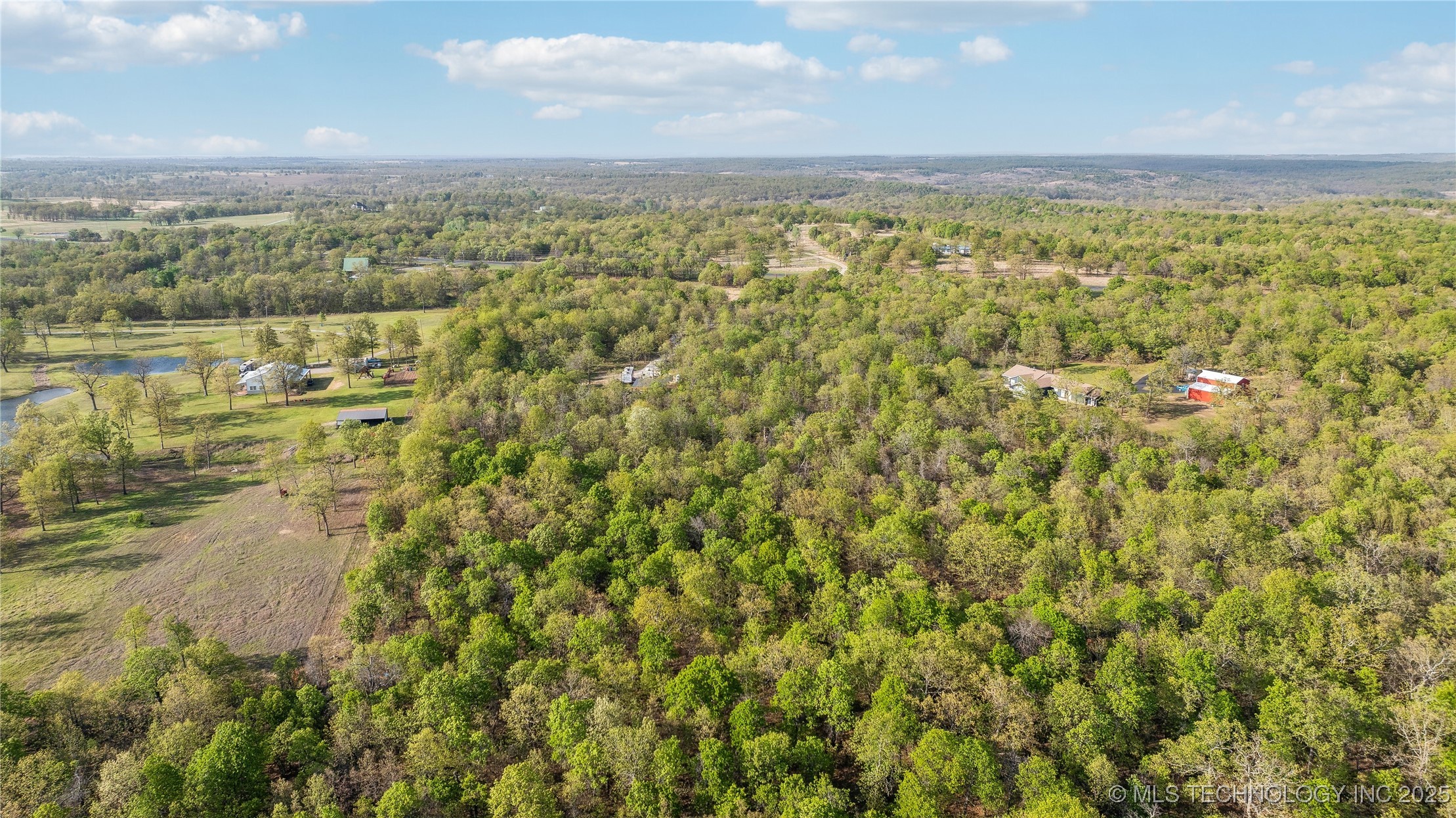 32380 W Old Highway 33 Road Property Photo 14
