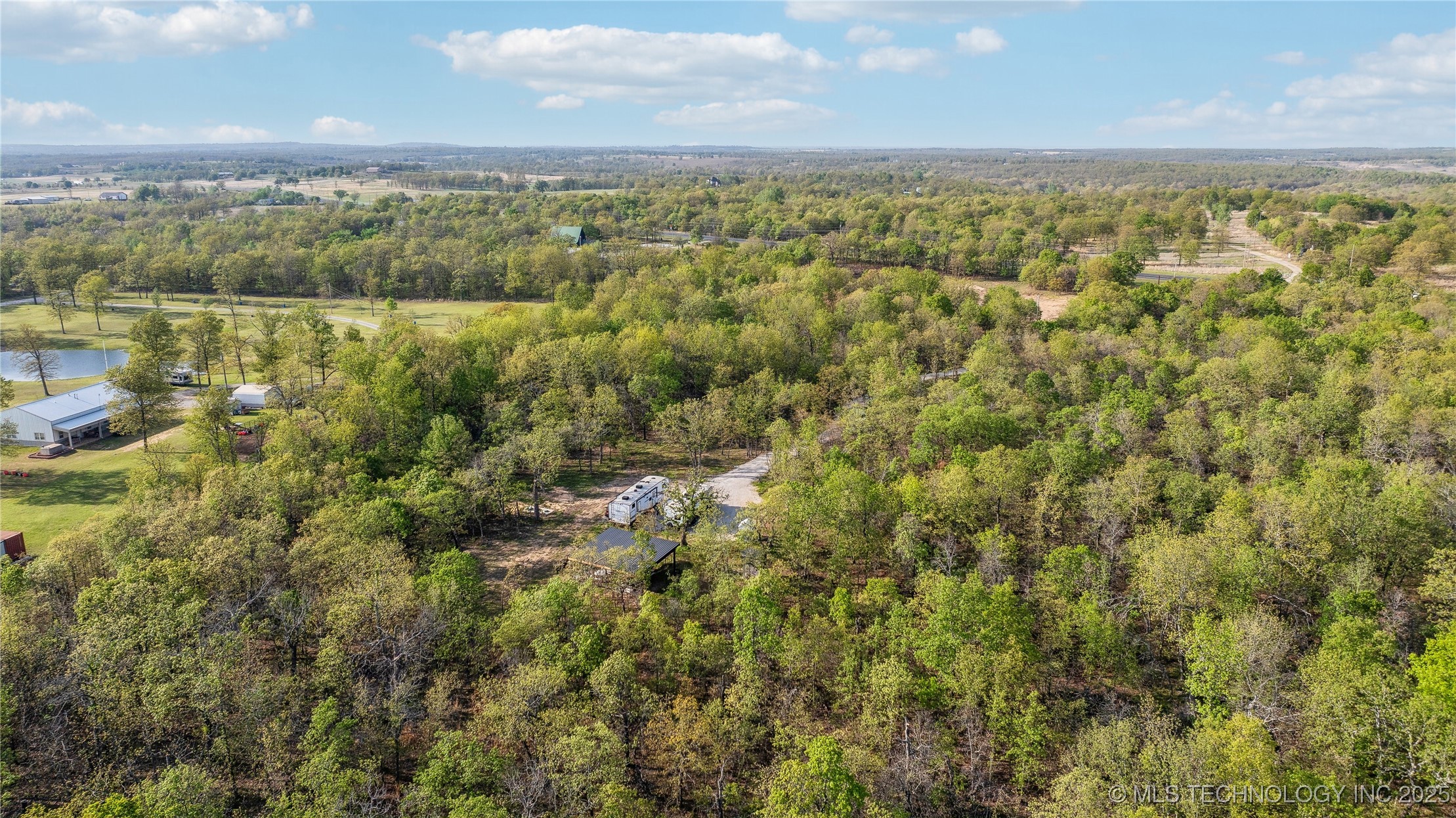 32380 W Old Highway 33 Road Property Photo 16