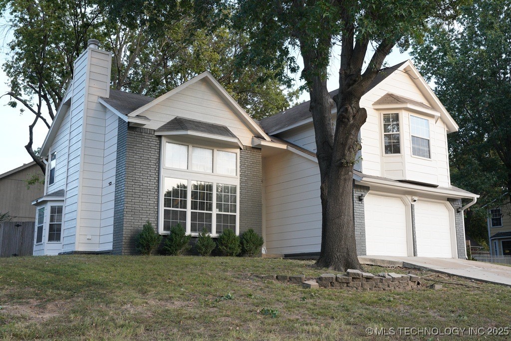 3001 S Dogwood Avenue Property Photo 3