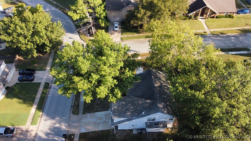 3001 S Dogwood Avenue Property Photo 12