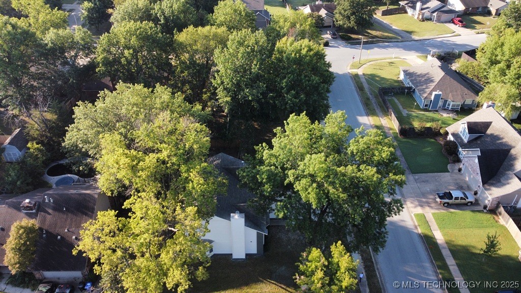 3001 S Dogwood Avenue Property Photo 13