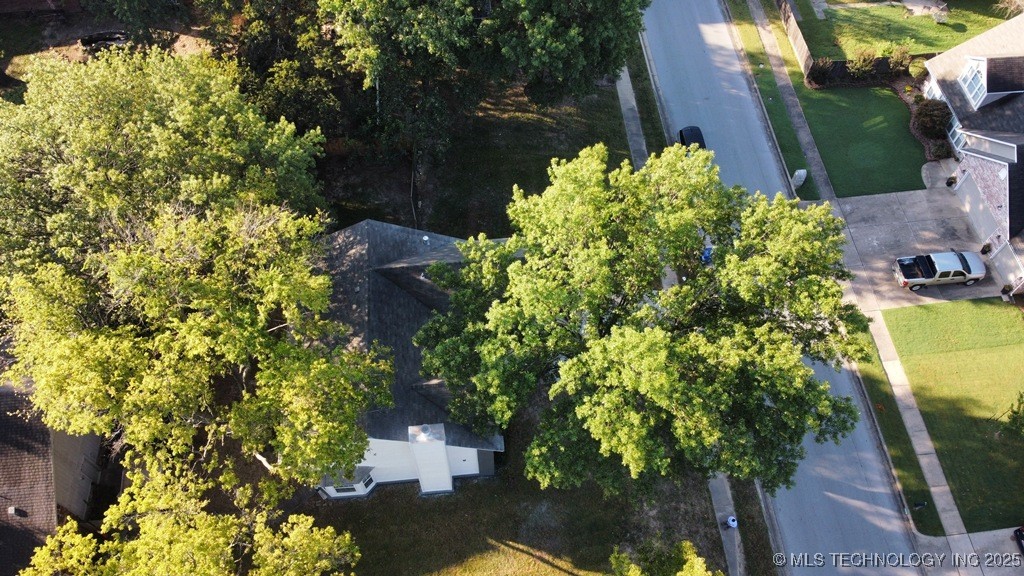 3001 S Dogwood Avenue Property Photo 15