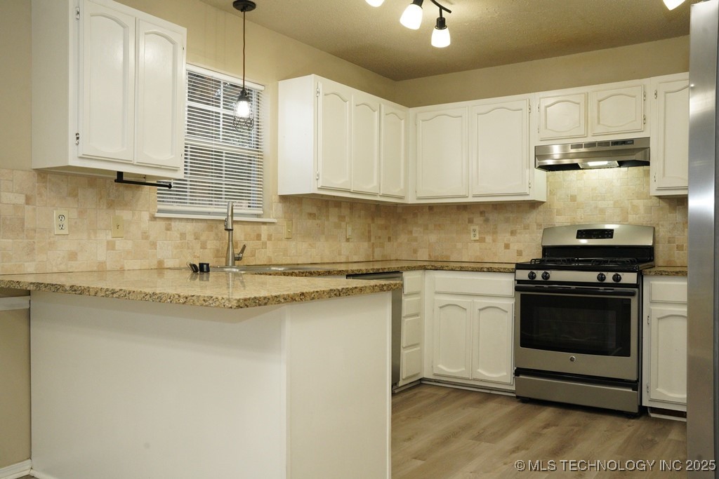 3001 S Dogwood Avenue Property Photo 21