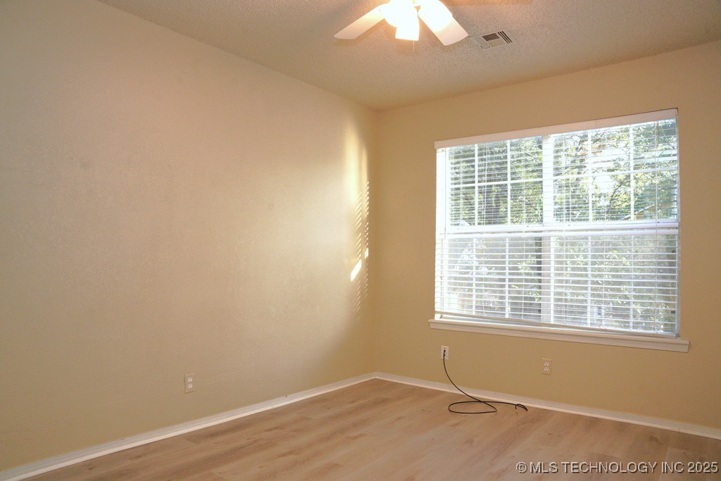 3001 S Dogwood Avenue Property Photo 29