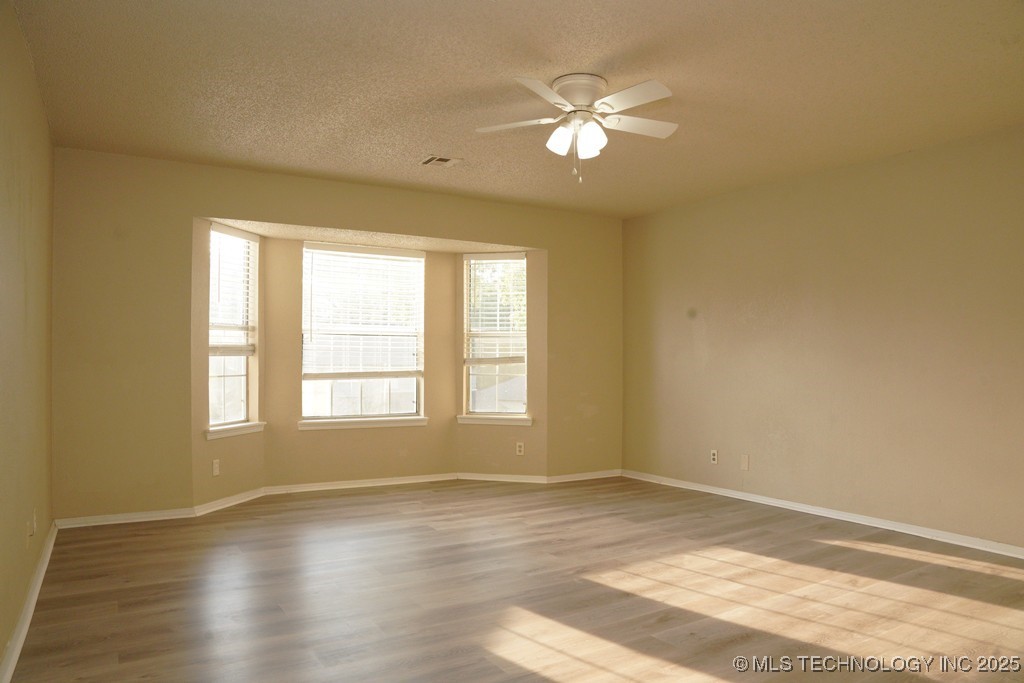 3001 S Dogwood Avenue Property Photo 33