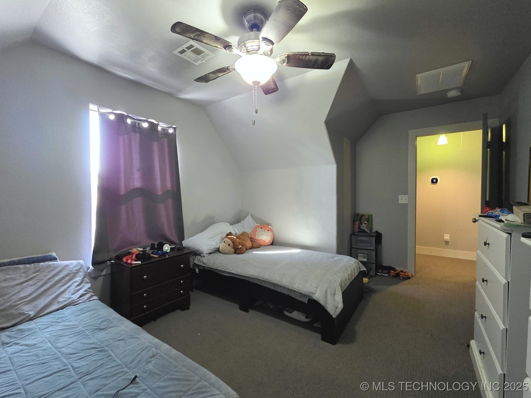 405 E 7th Street Property Photo 40