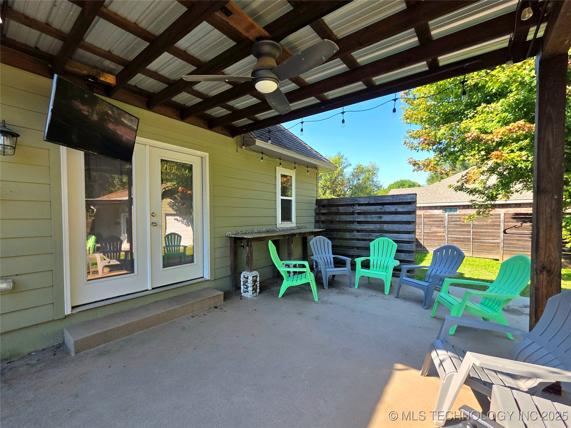 405 E 7th Street Property Photo 44