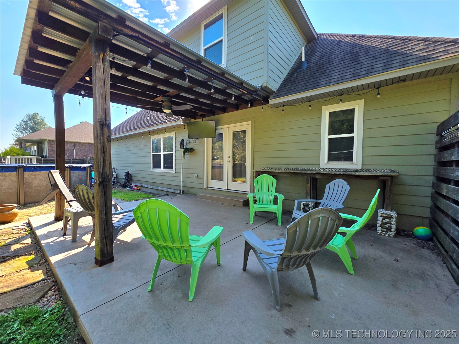 405 E 7th Street Property Photo 45