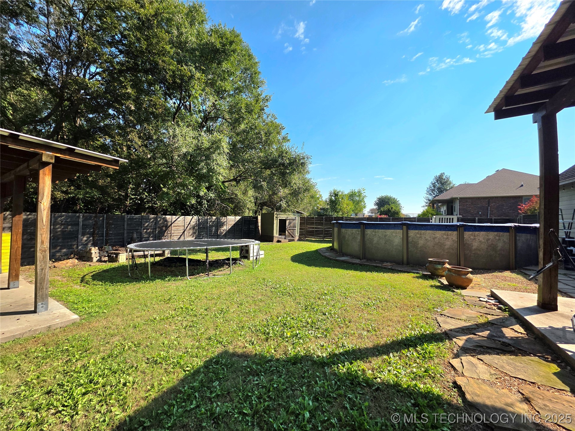 405 E 7th Street Property Photo 47