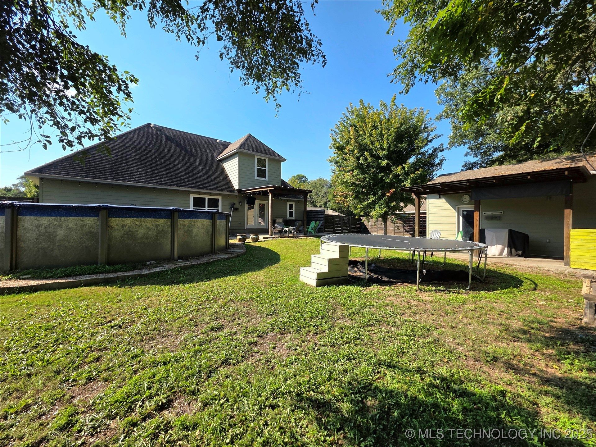 405 E 7th Street Property Photo 53