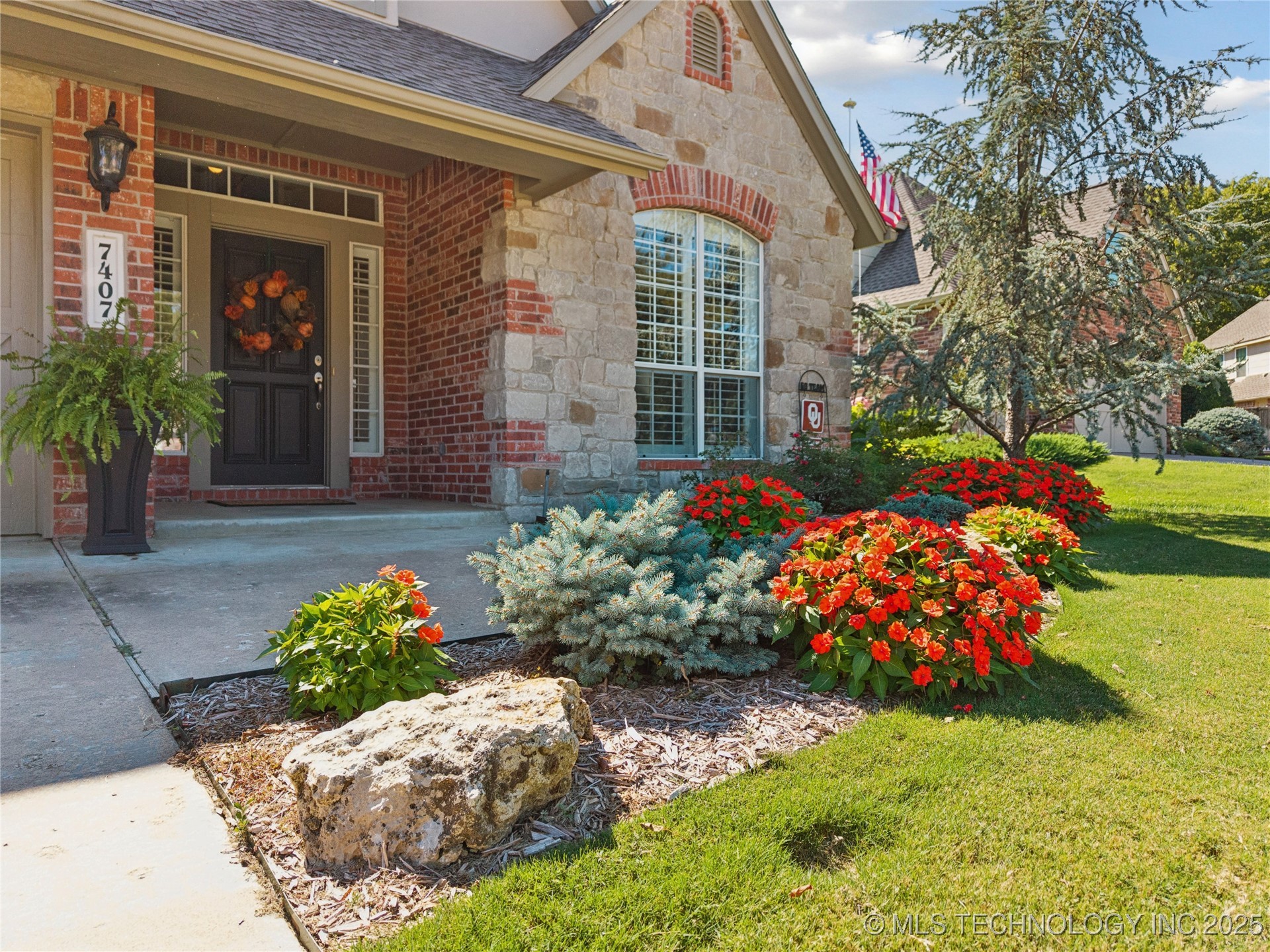 7407 E Galveston Place Property Photo 6
