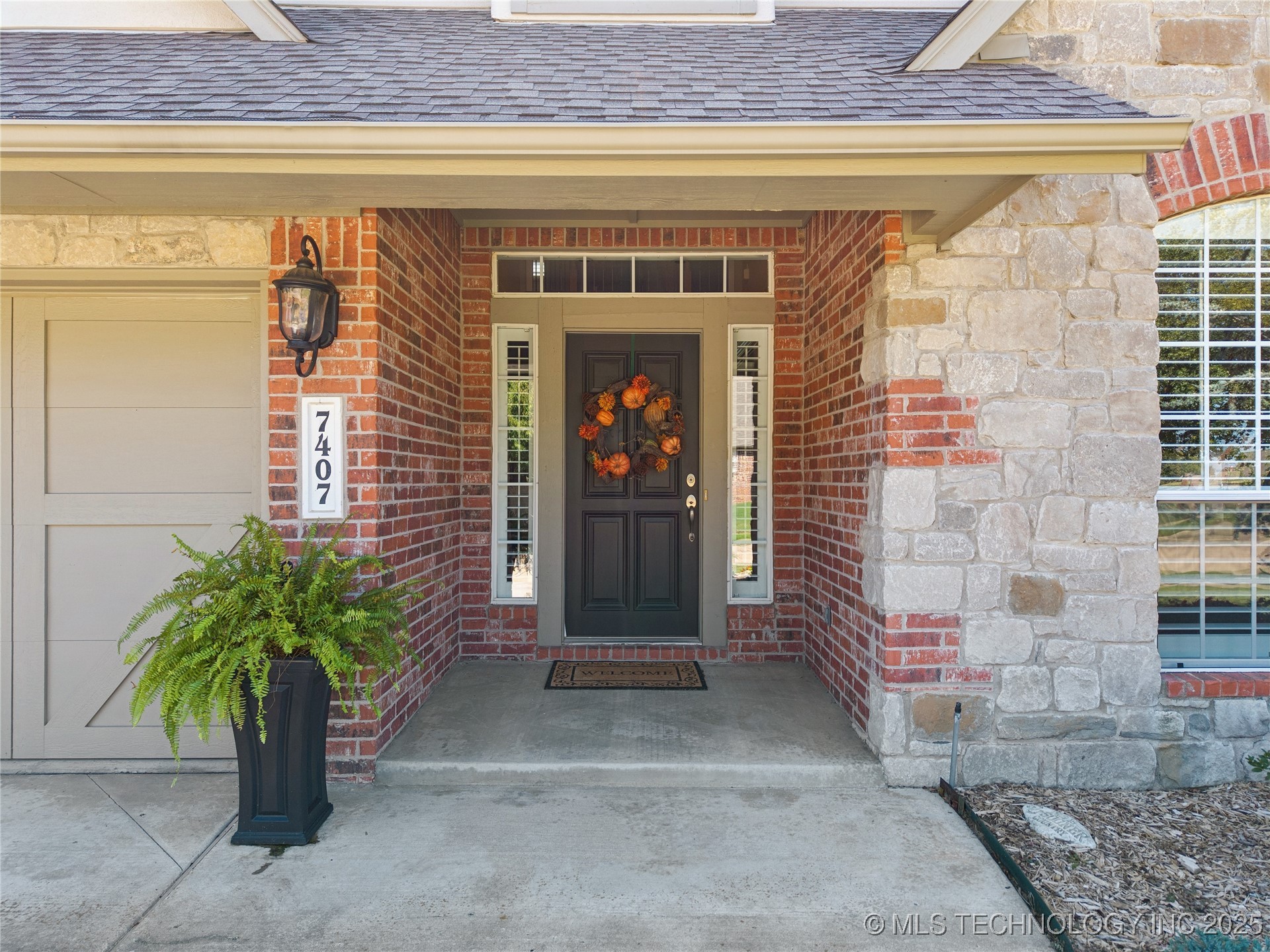 7407 E Galveston Place Property Photo 7