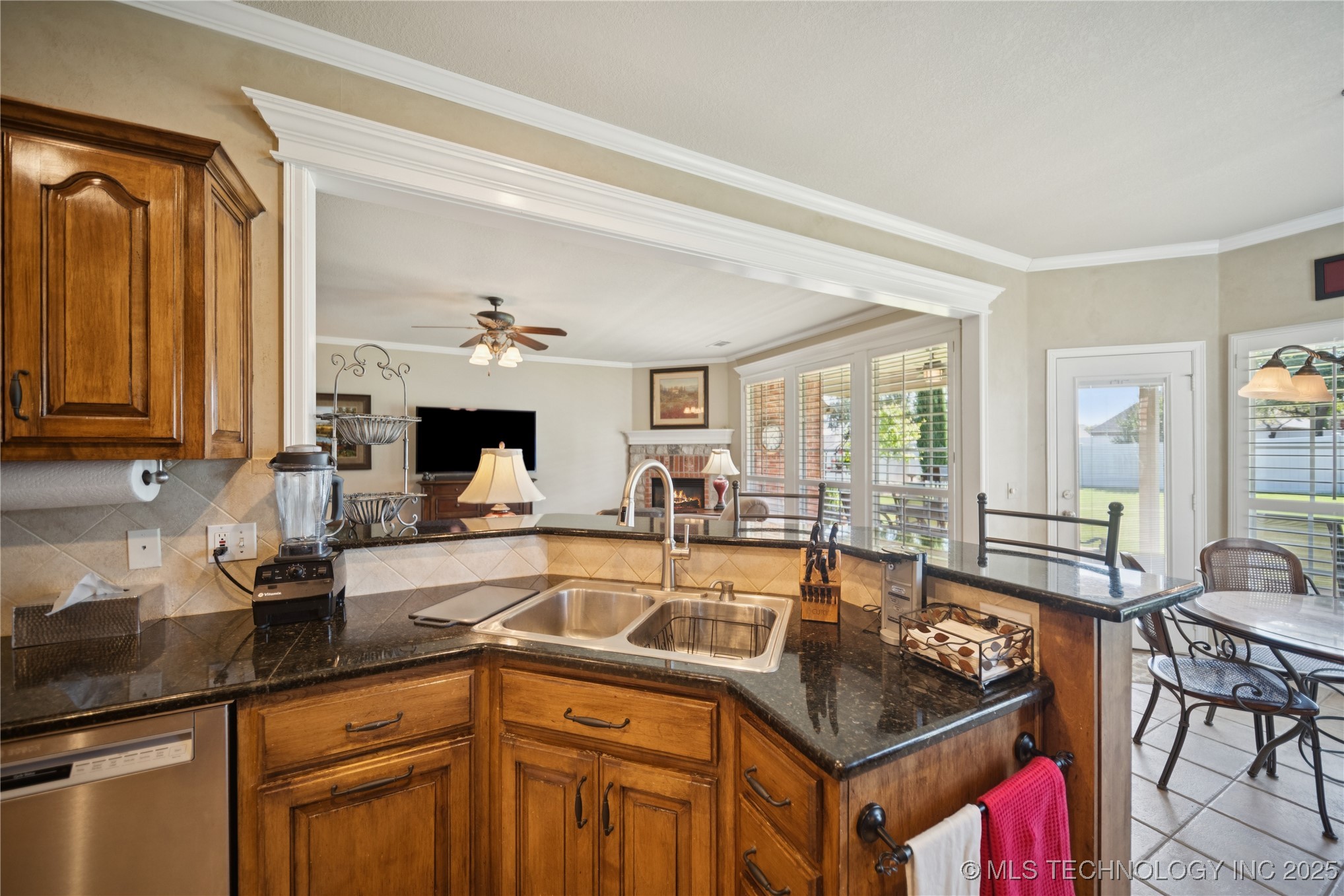 7407 E Galveston Place Property Photo 14