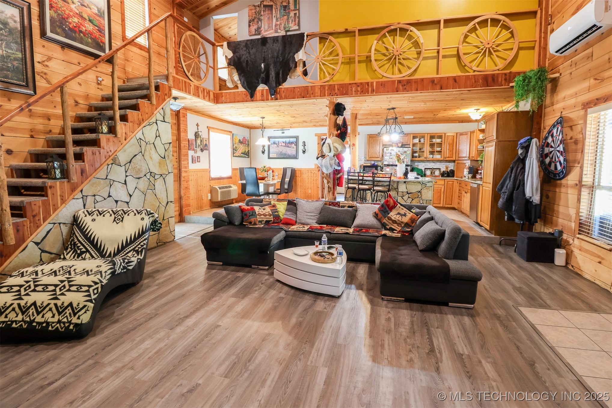 4234 S 261st West Avenue Property Photo 5