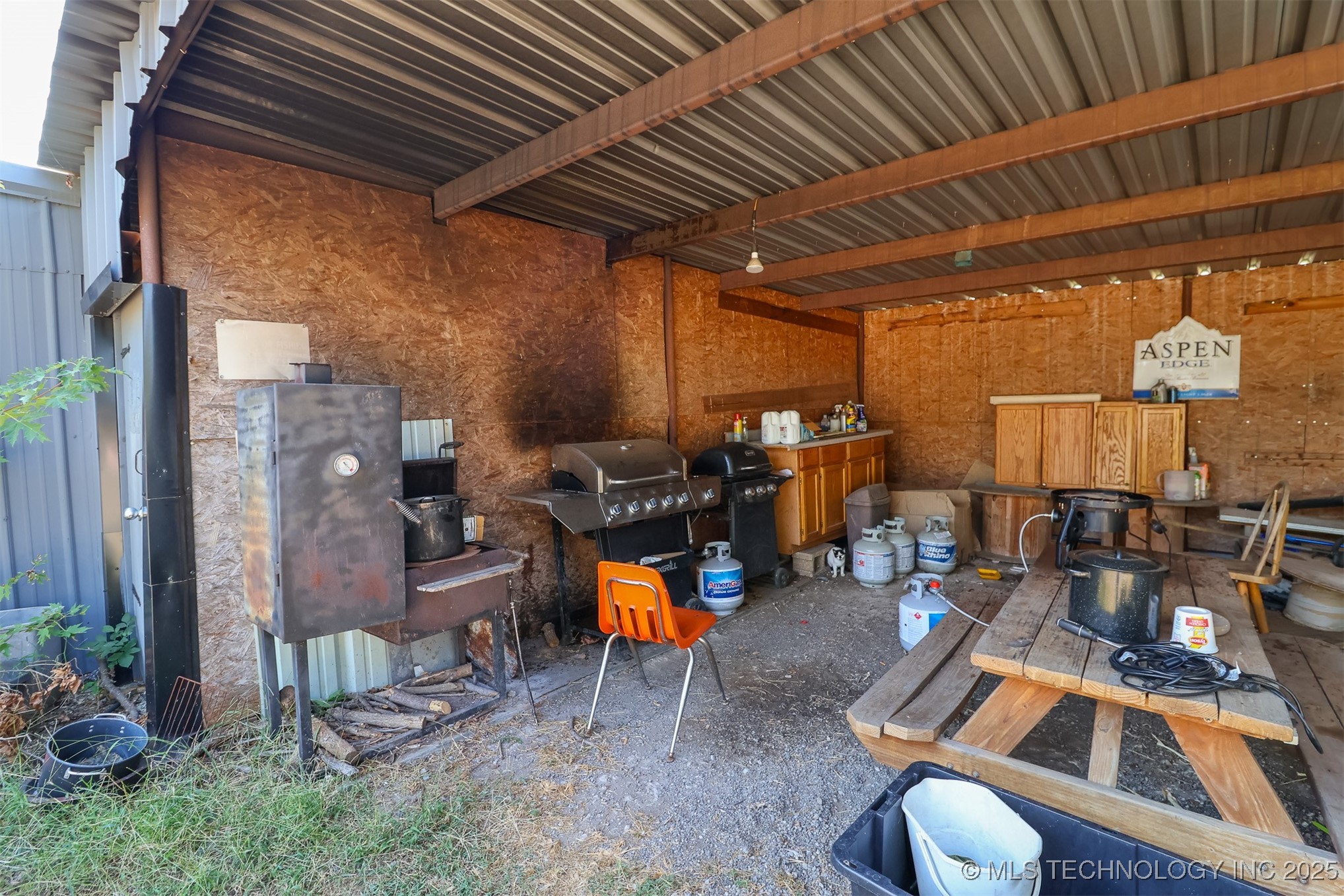 4234 S 261st West Avenue Property Photo 17