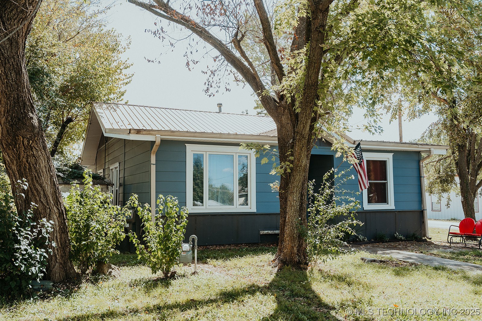 506 E Buffalo Street Property Photo 5