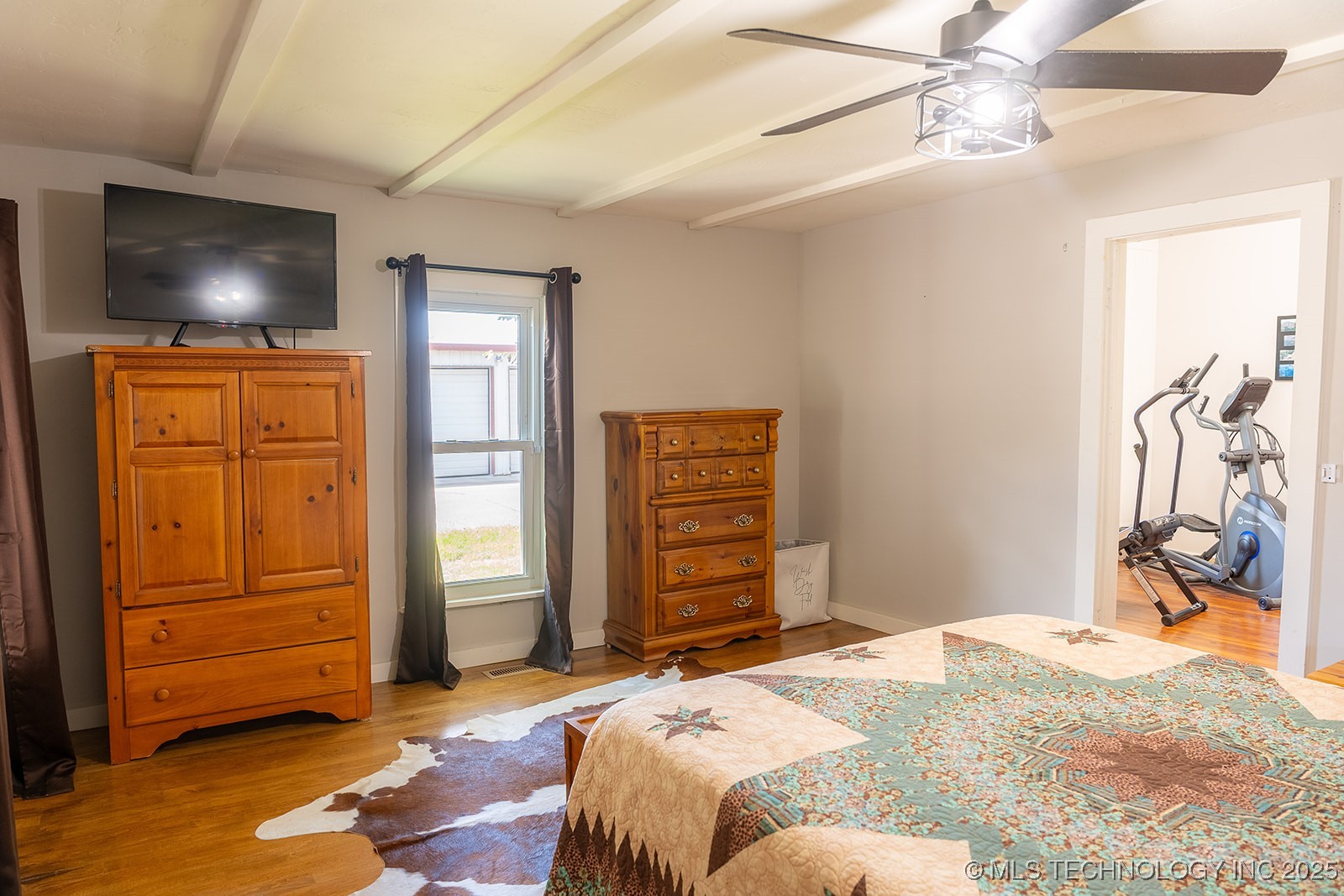 506 E Buffalo Street Property Photo 13