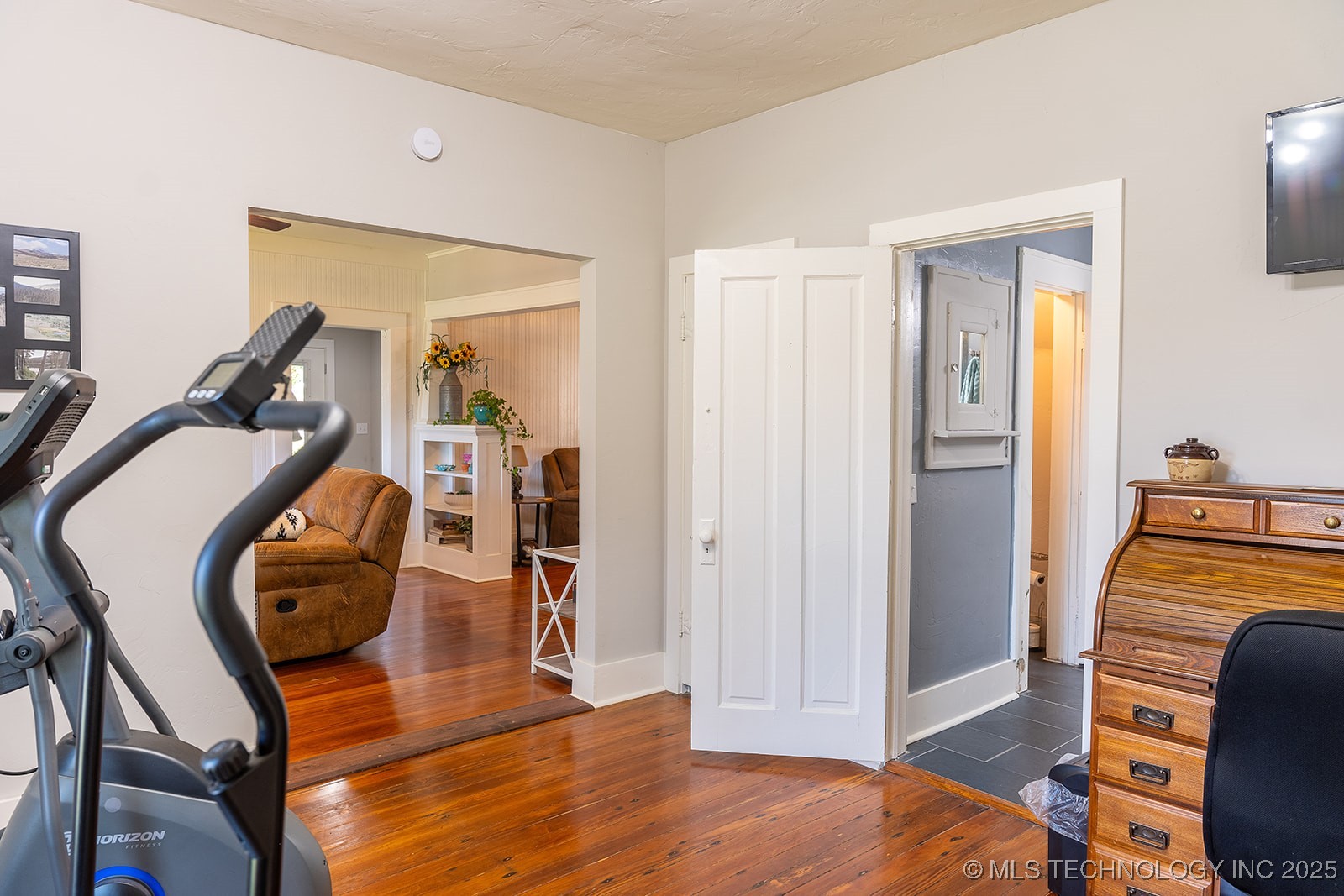 506 E Buffalo Street Property Photo 14