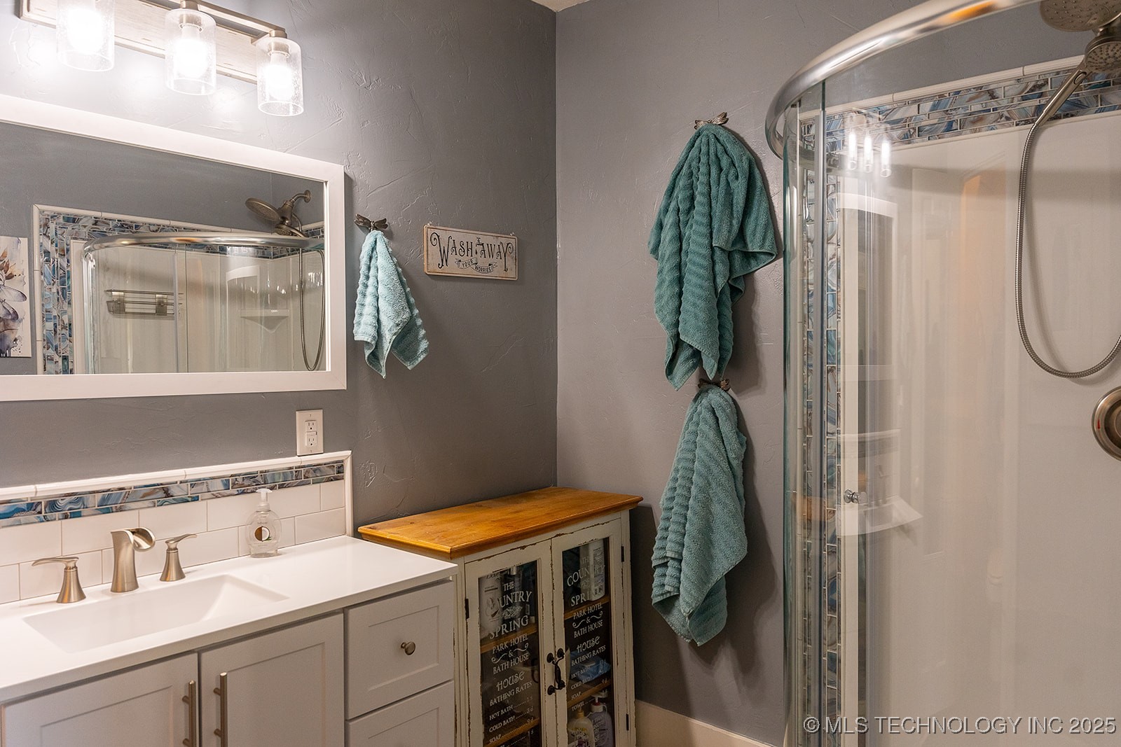 506 E Buffalo Street Property Photo 16