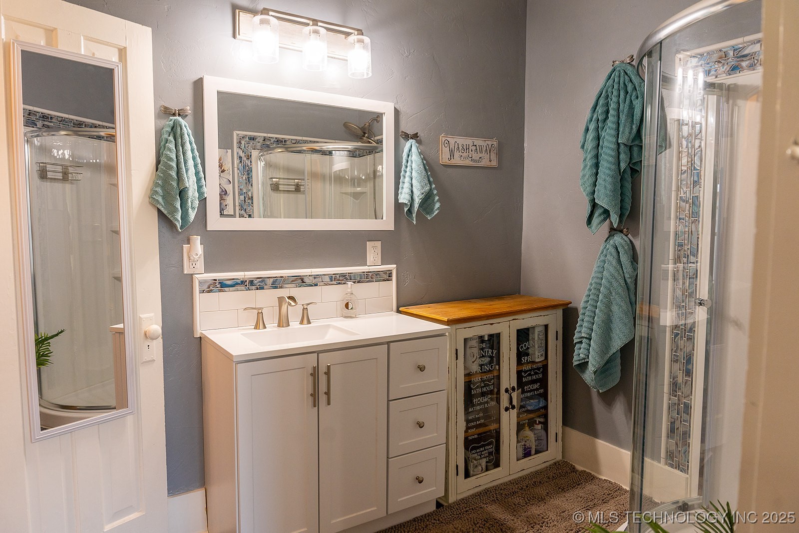 506 E Buffalo Street Property Photo 17