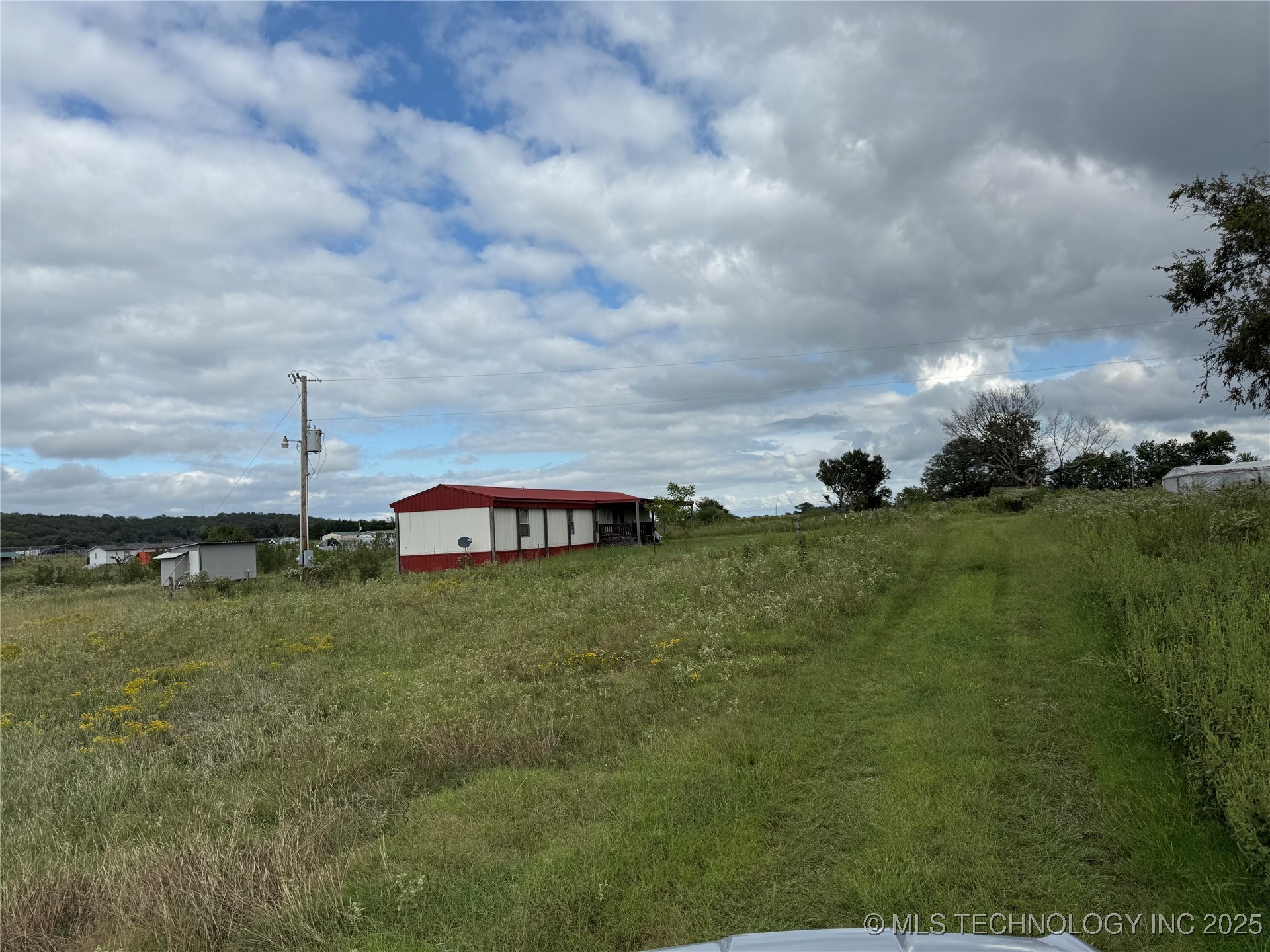 40182 E 1290 Road Property Photo 13