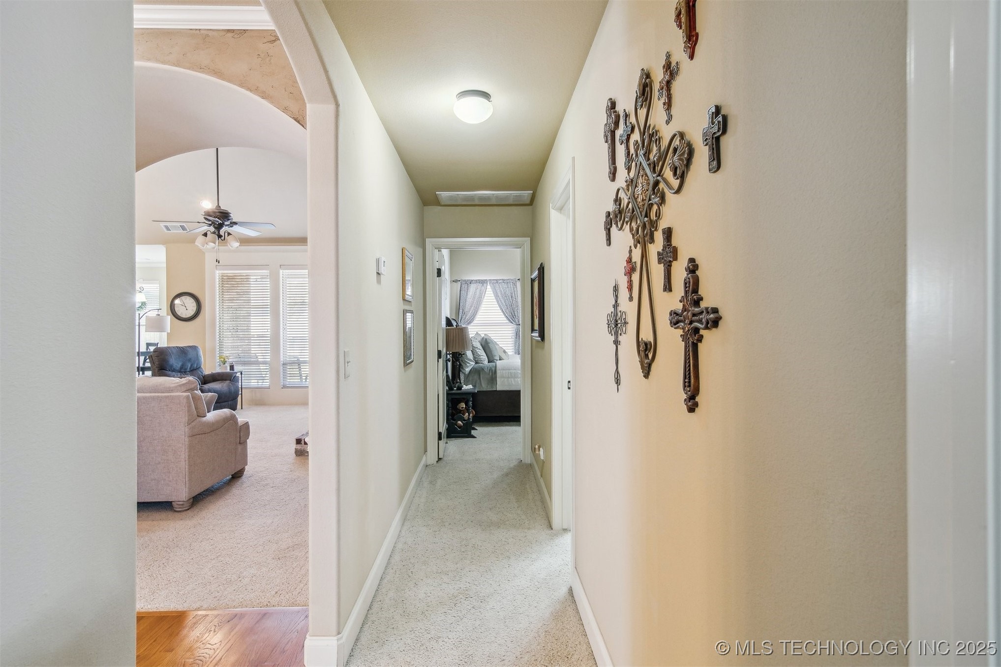 34 Woodcreek Lane Property Photo 8