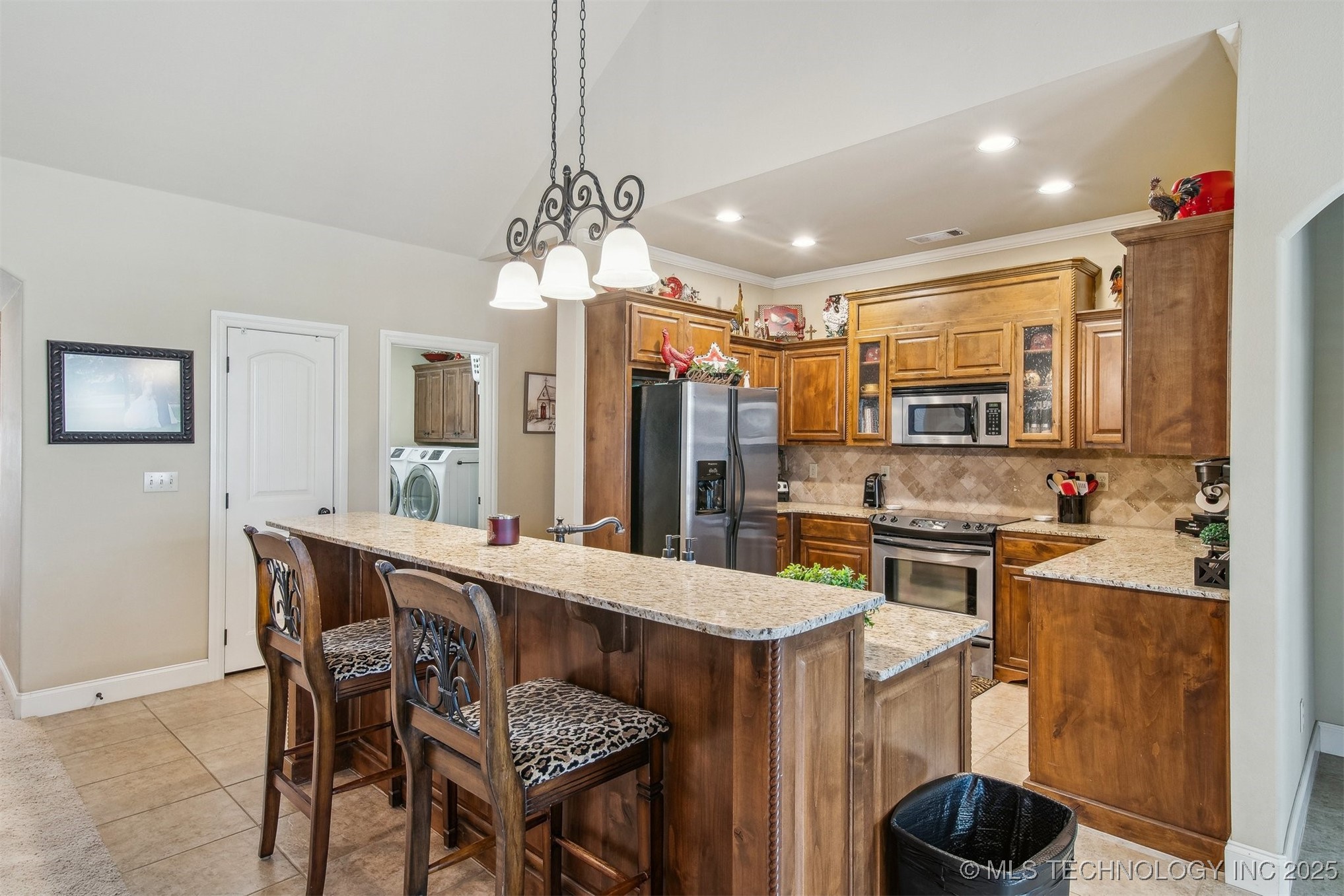 34 Woodcreek Lane Property Photo 17