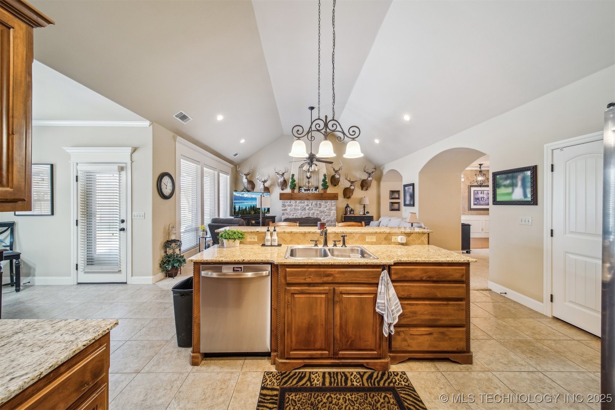 34 Woodcreek Lane Property Photo 20