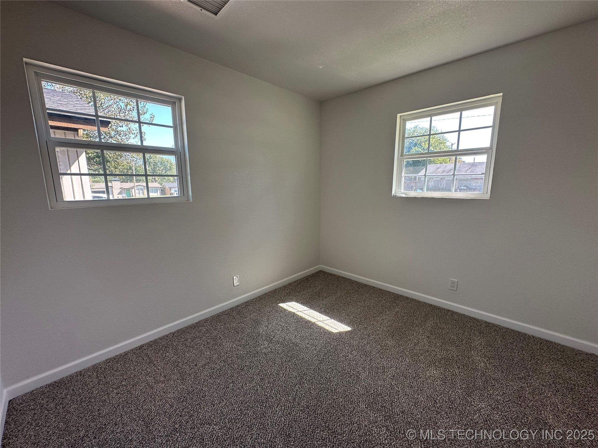 18809 E 1st Street Property Photo 41