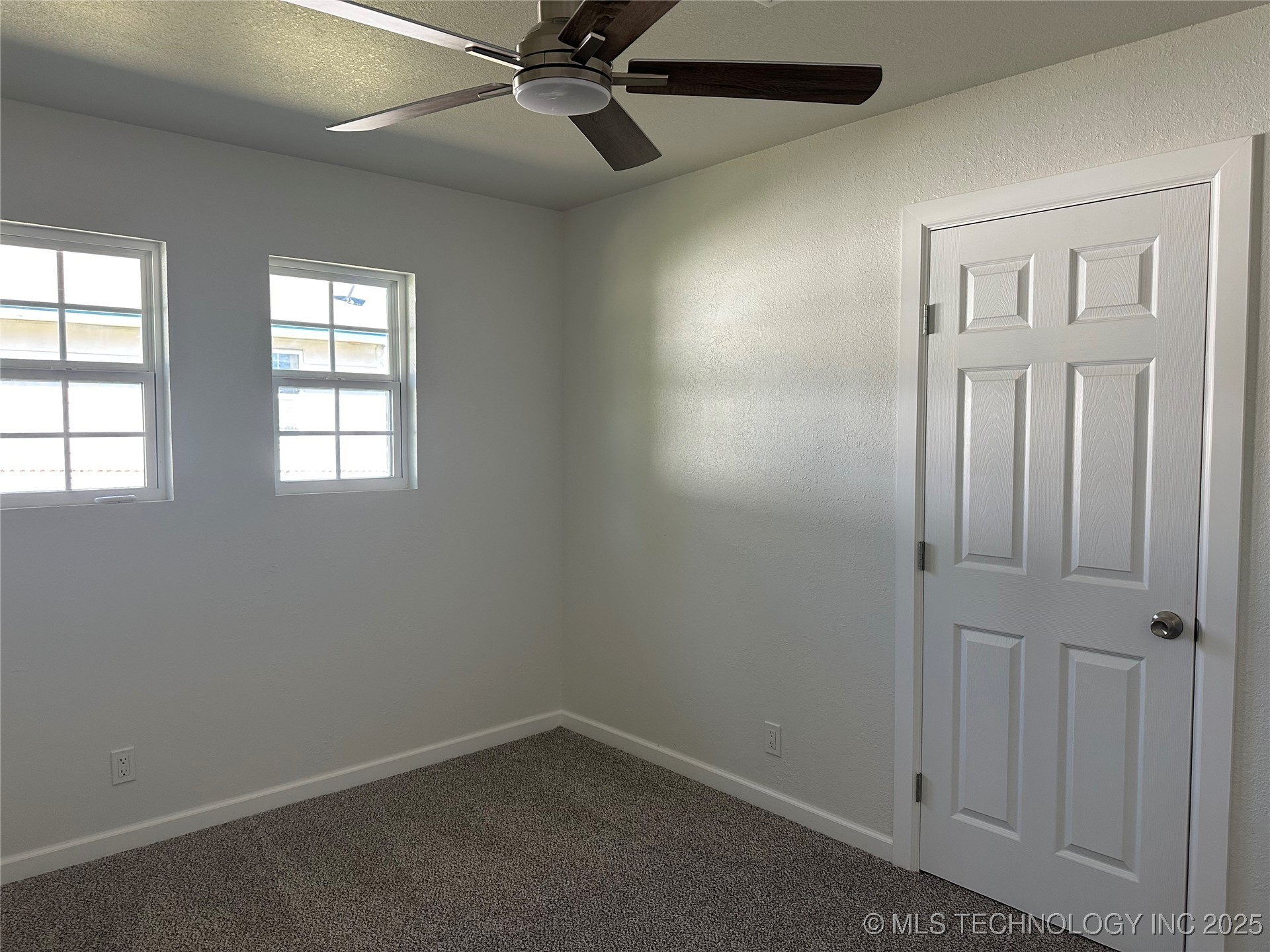 18809 E 1st Street Property Photo 44