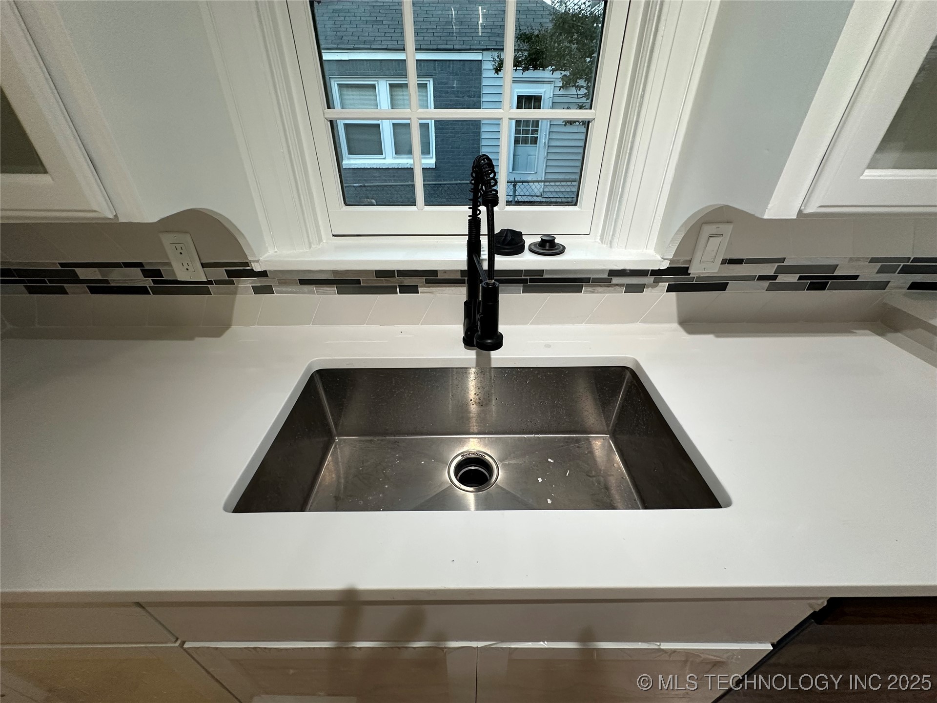 1235 S Gary Place Property Photo 5