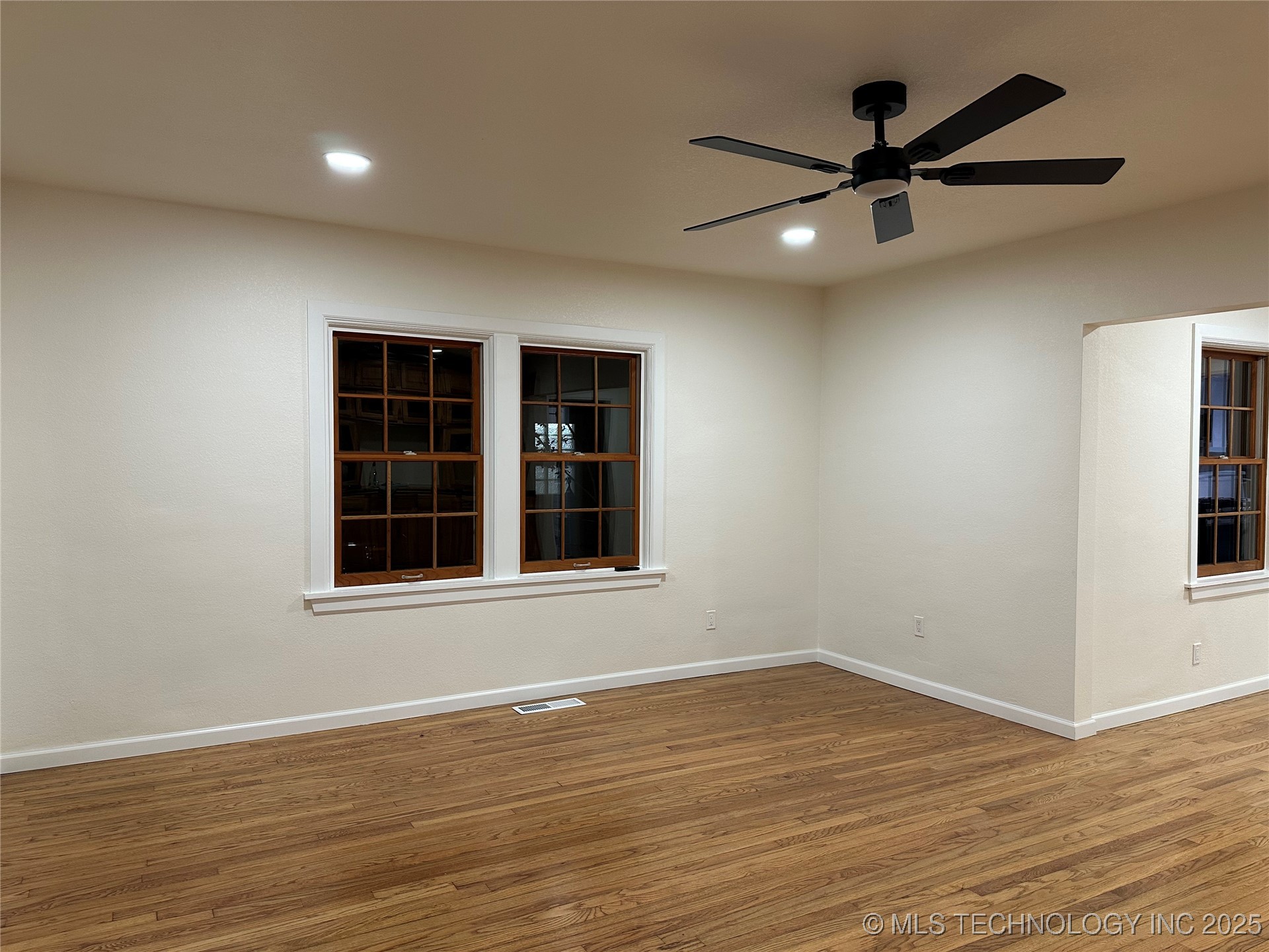 1235 S Gary Place Property Photo 20