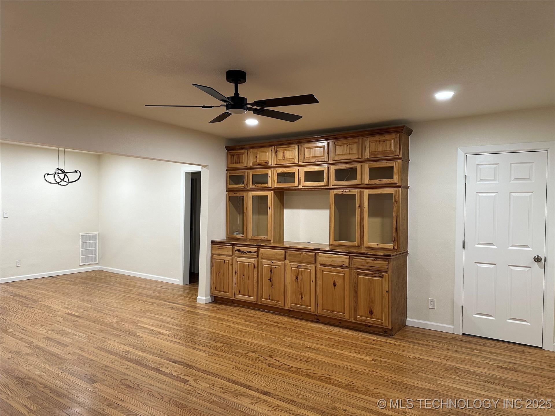 1235 S Gary Place Property Photo 27