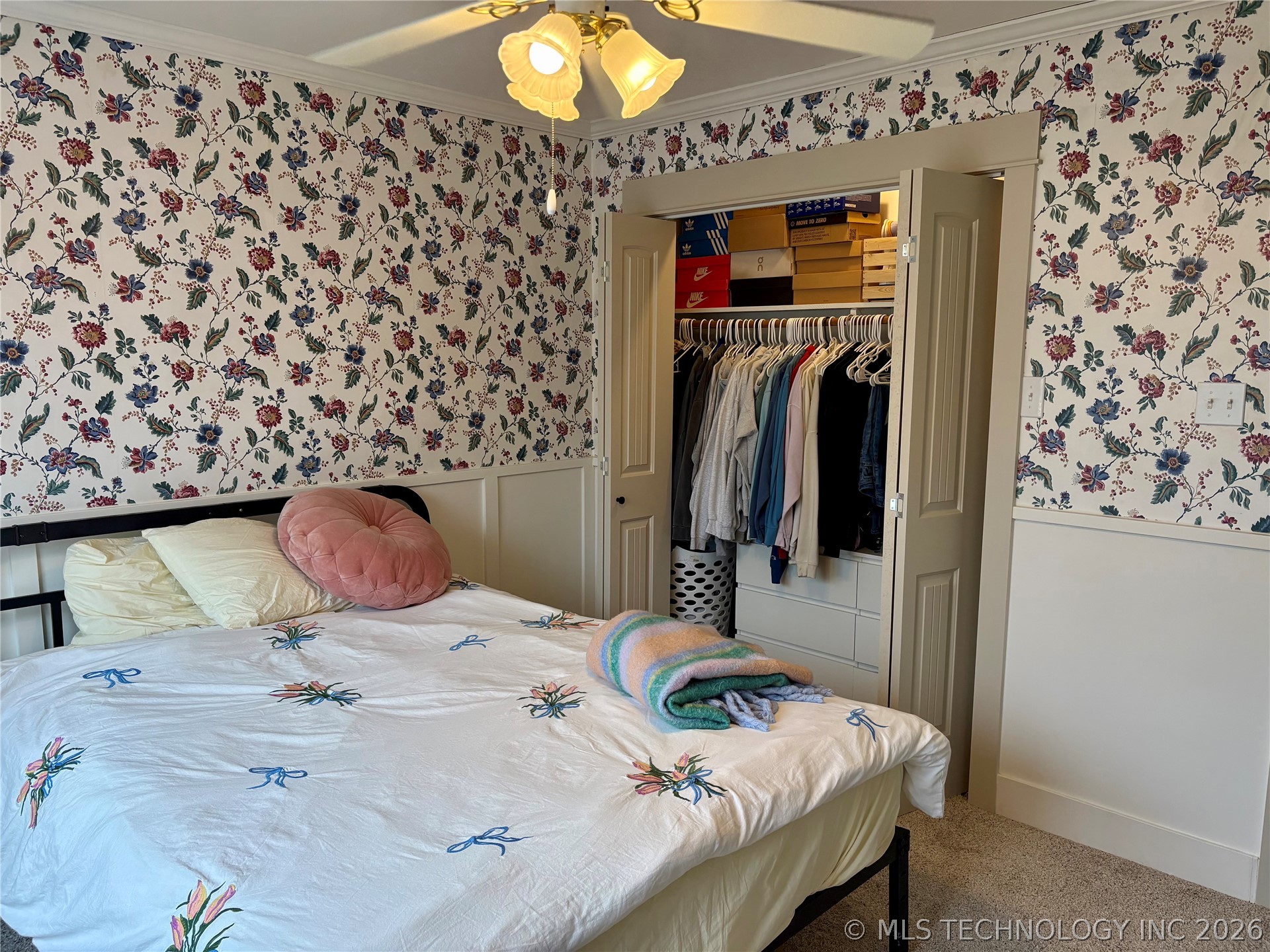 114 N Henderson Street Property Photo 26