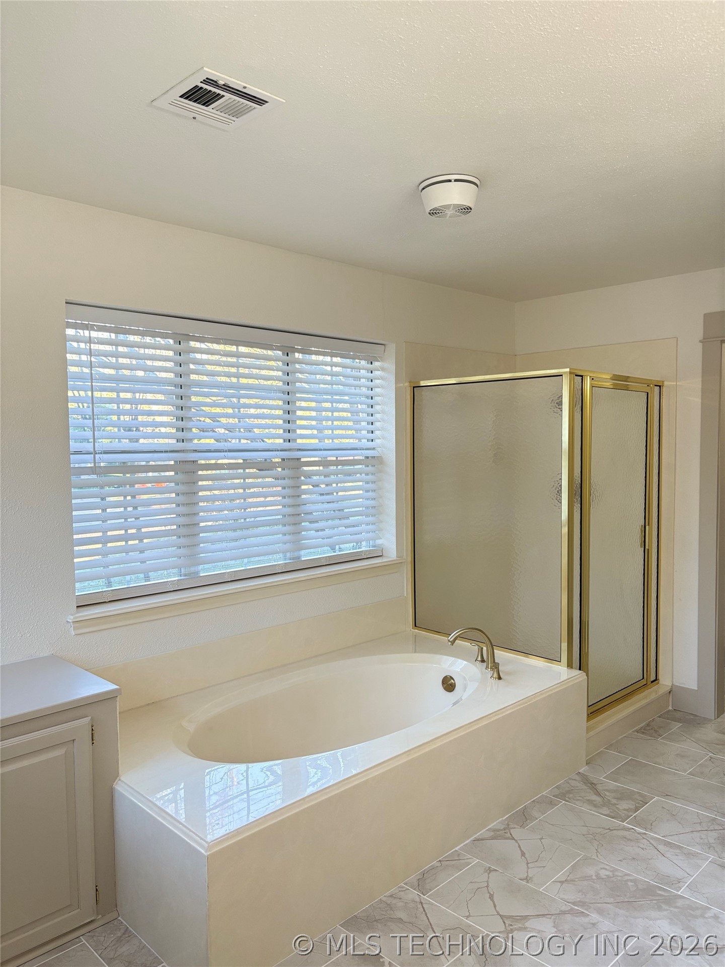 114 N Henderson Street Property Photo 39