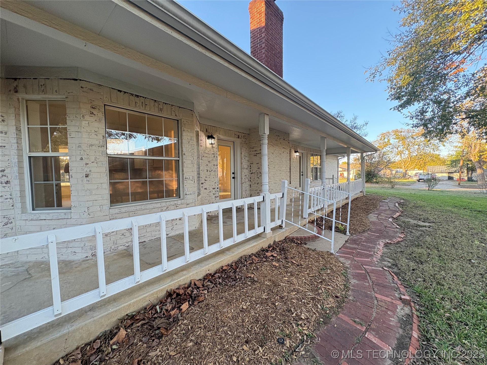 114 N Henderson Street Property Photo 43