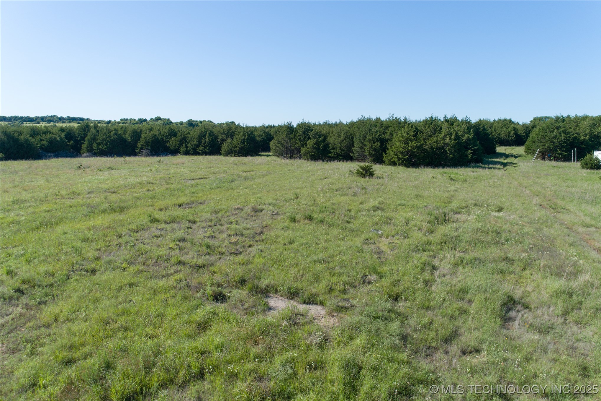 E 5200 Road Property Photo 4